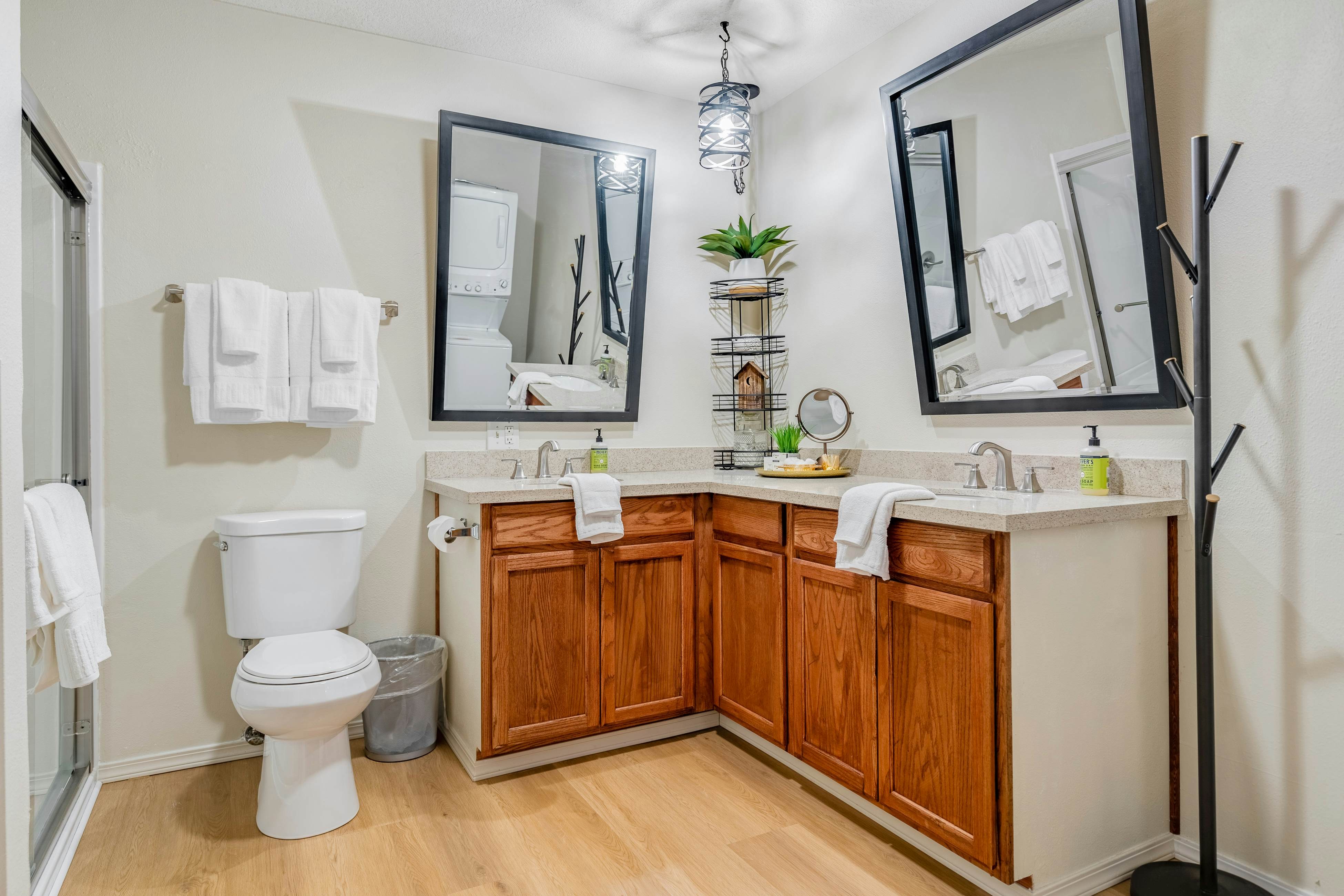 The Hayes Cabin In The Cove