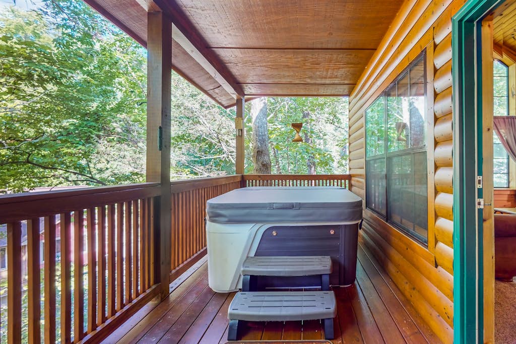 Cozy Cub Cabin – photo 1