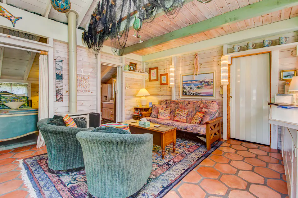 Mendocino Dunes Dune Flower 1 BD Vacation Rental in Fort Bragg, CA