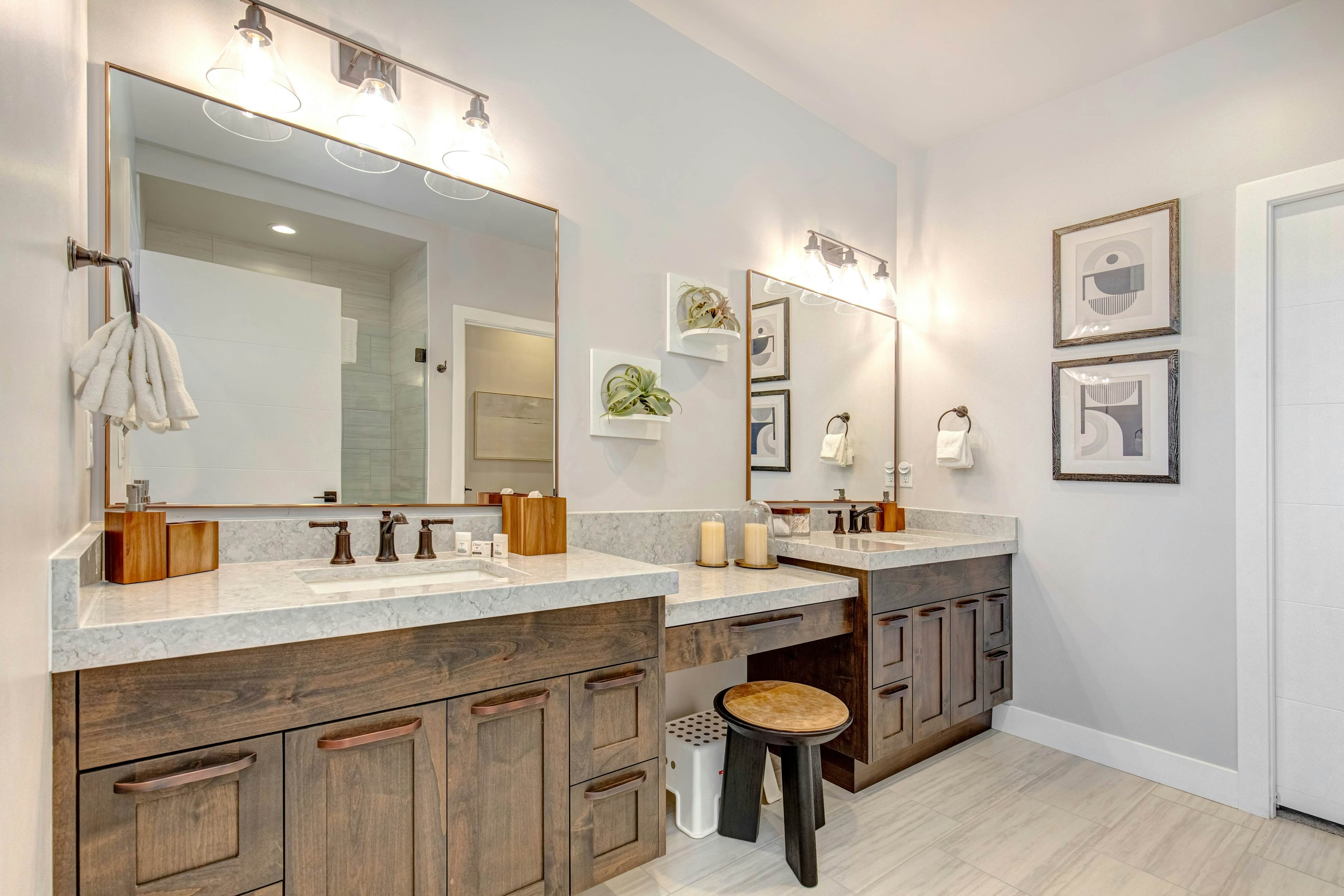 On Top of the Mountains - Full Townhome