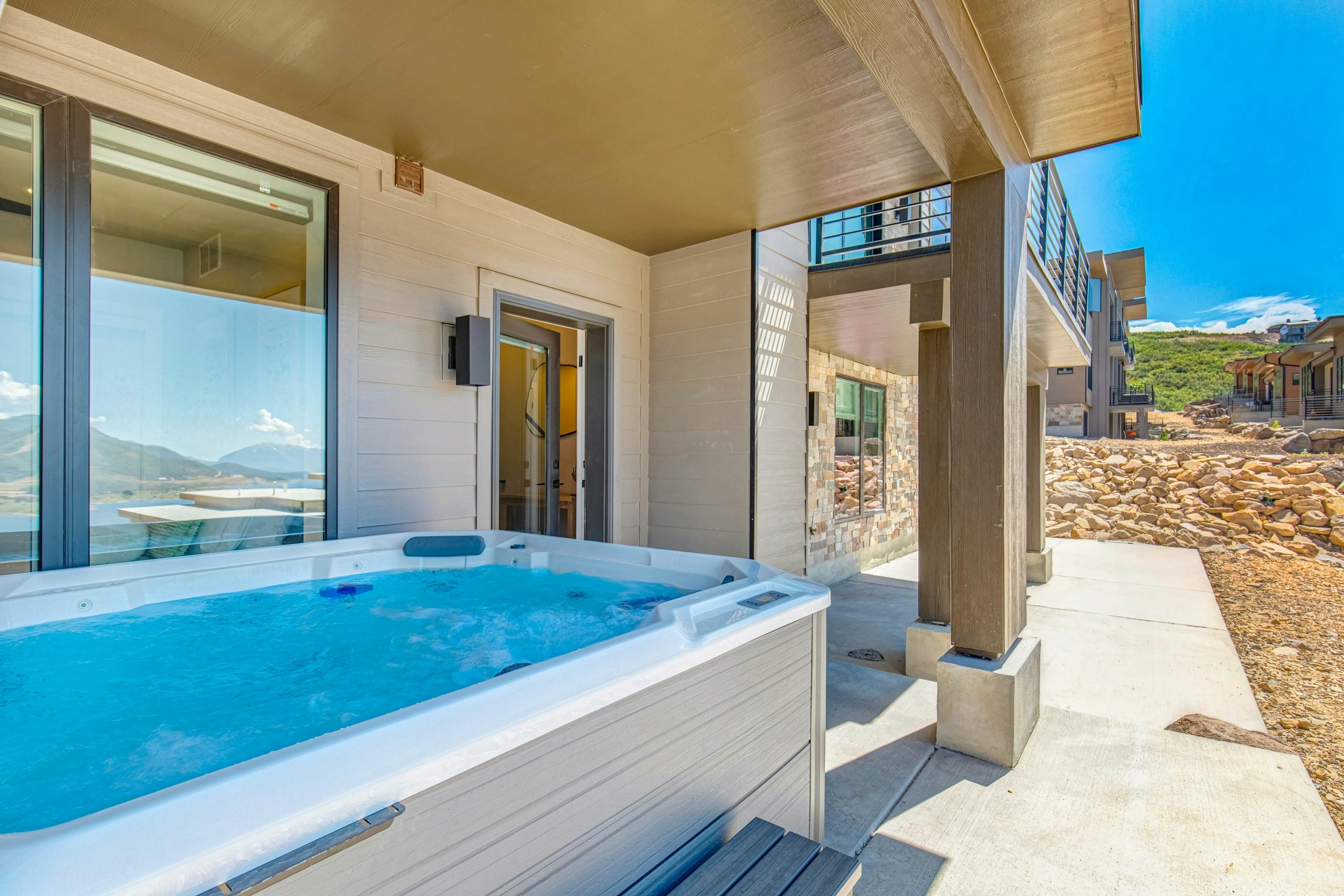 On Top of the Mountains - Full Townhome