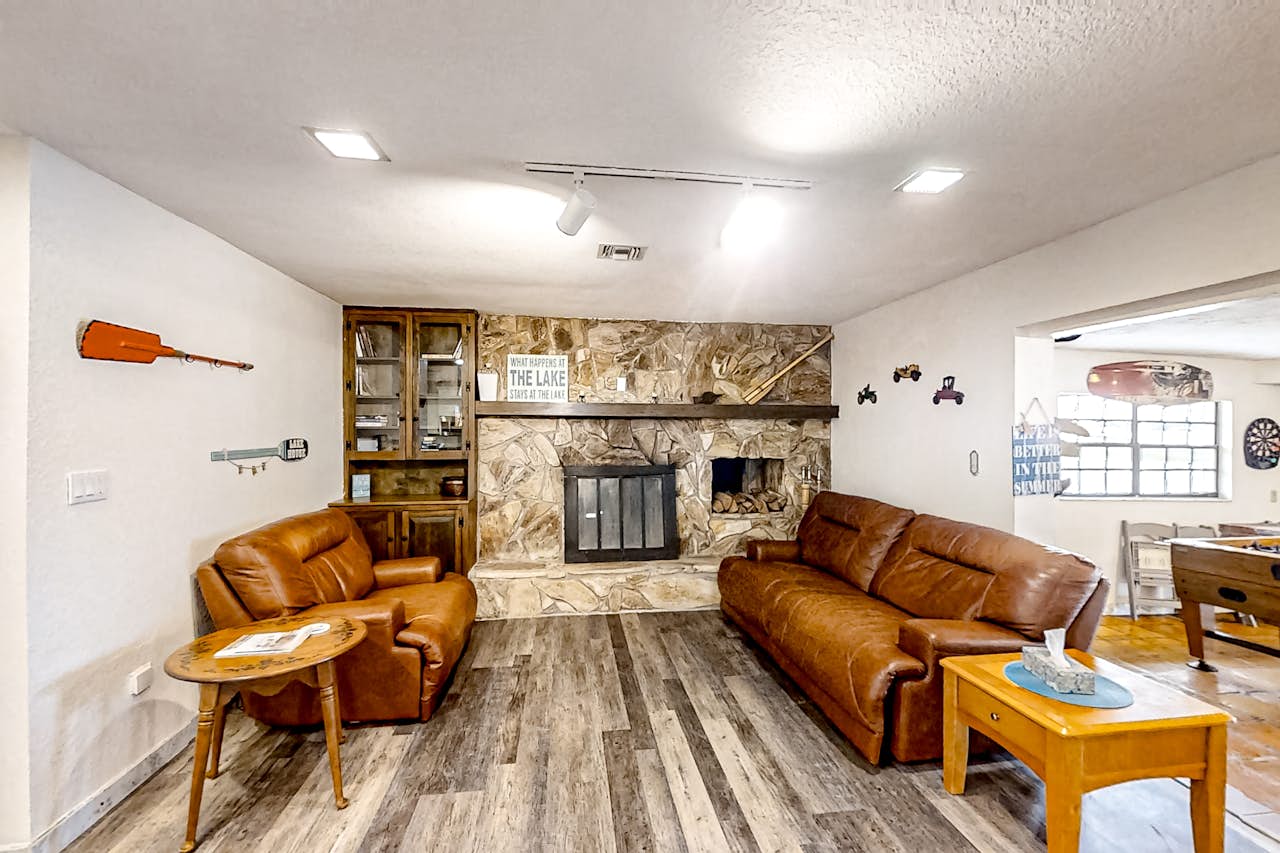 Lakefront Living 3 BD Lake Placid, FL Vacation Rental Vacasa