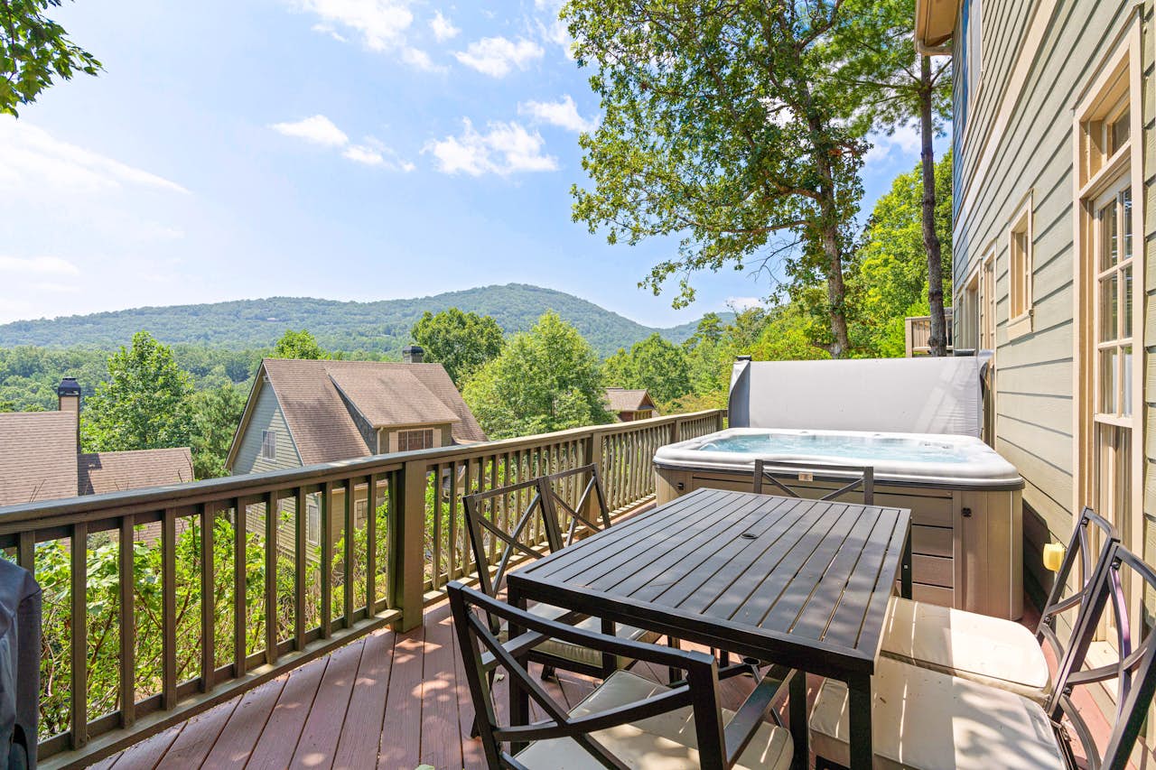 Mountain Grove Lodge 5 BD Jasper, GA Vacation Rental Vacasa