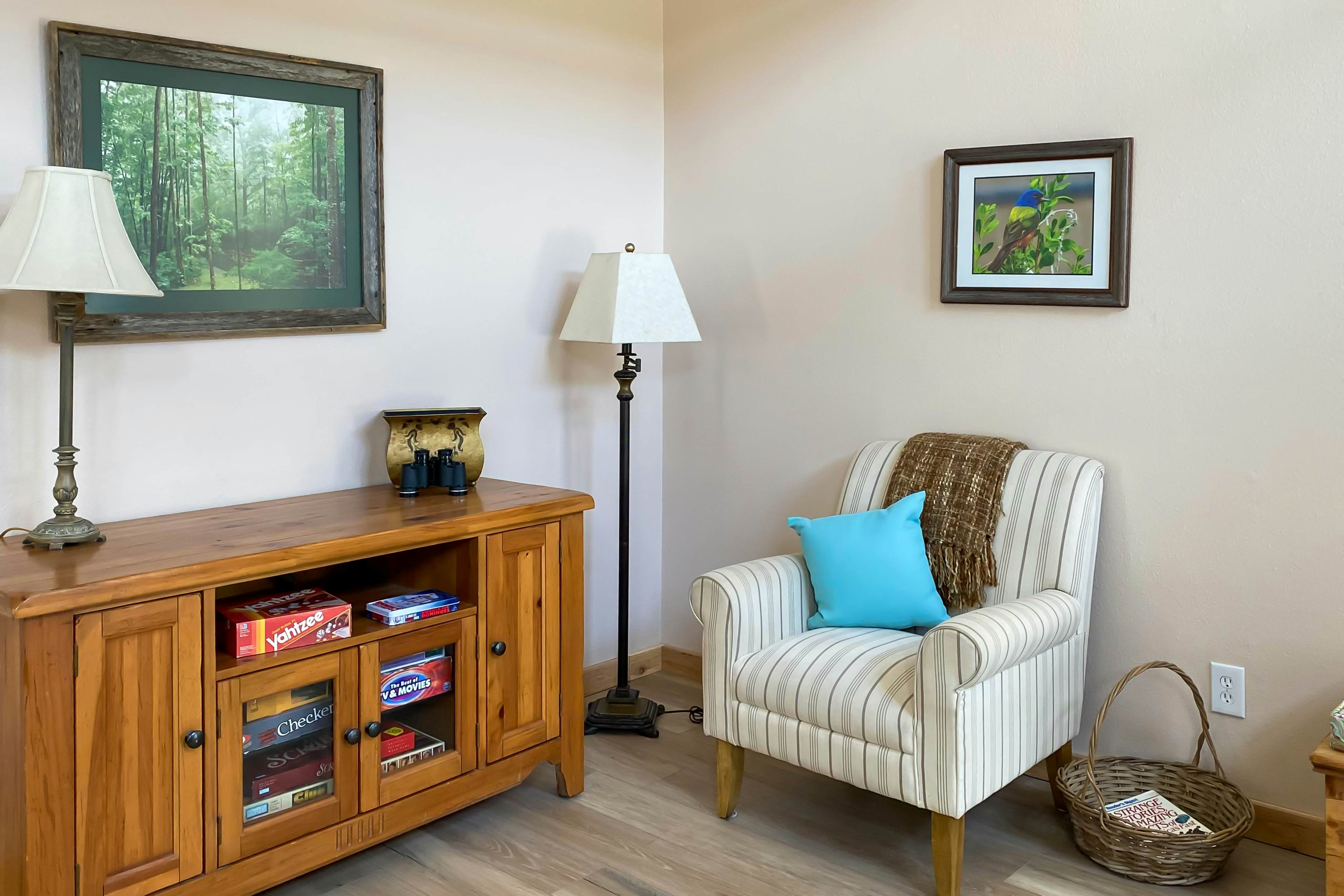 Granite Peak Vista - Inks Lake