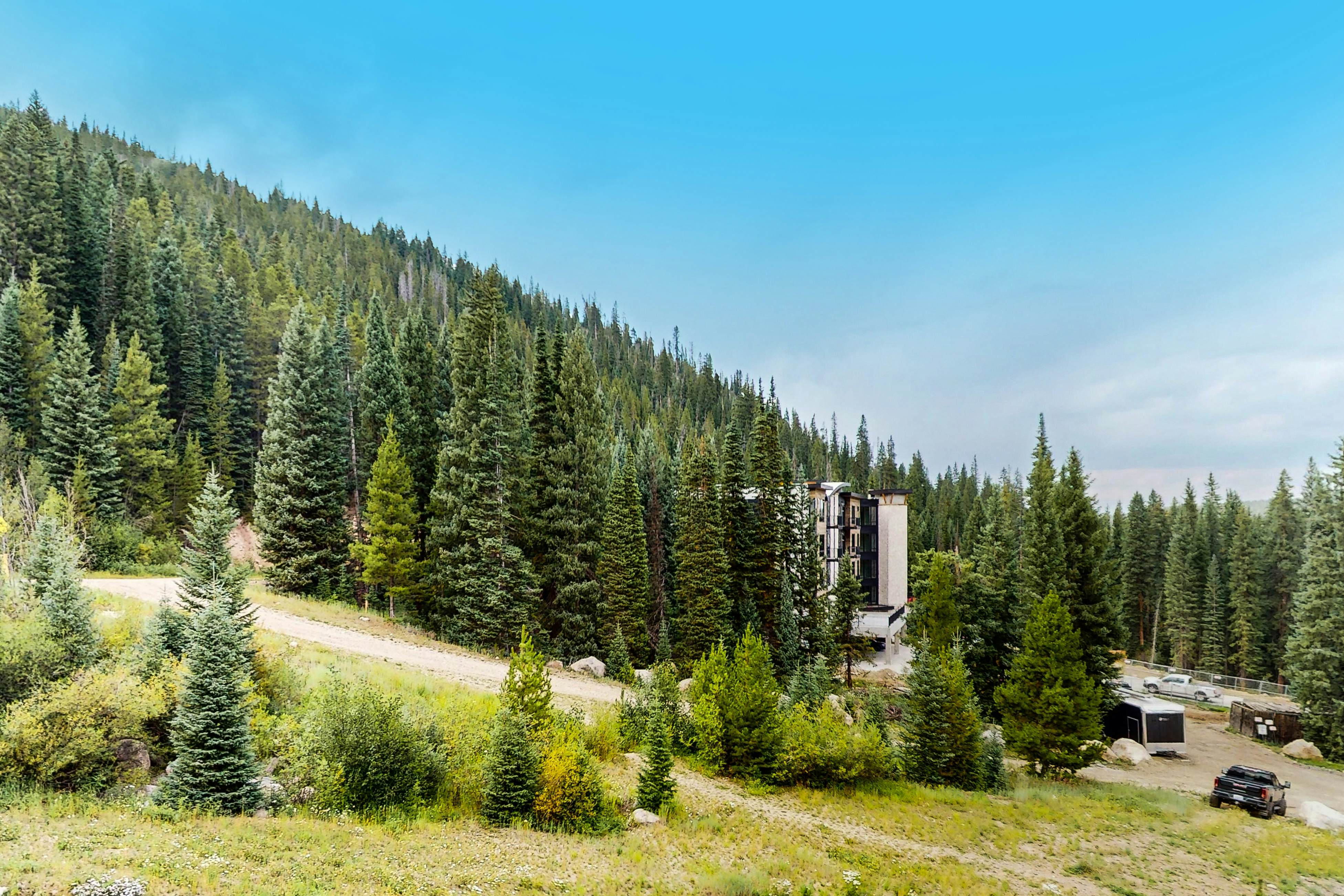 Iron Horse Resort 5064