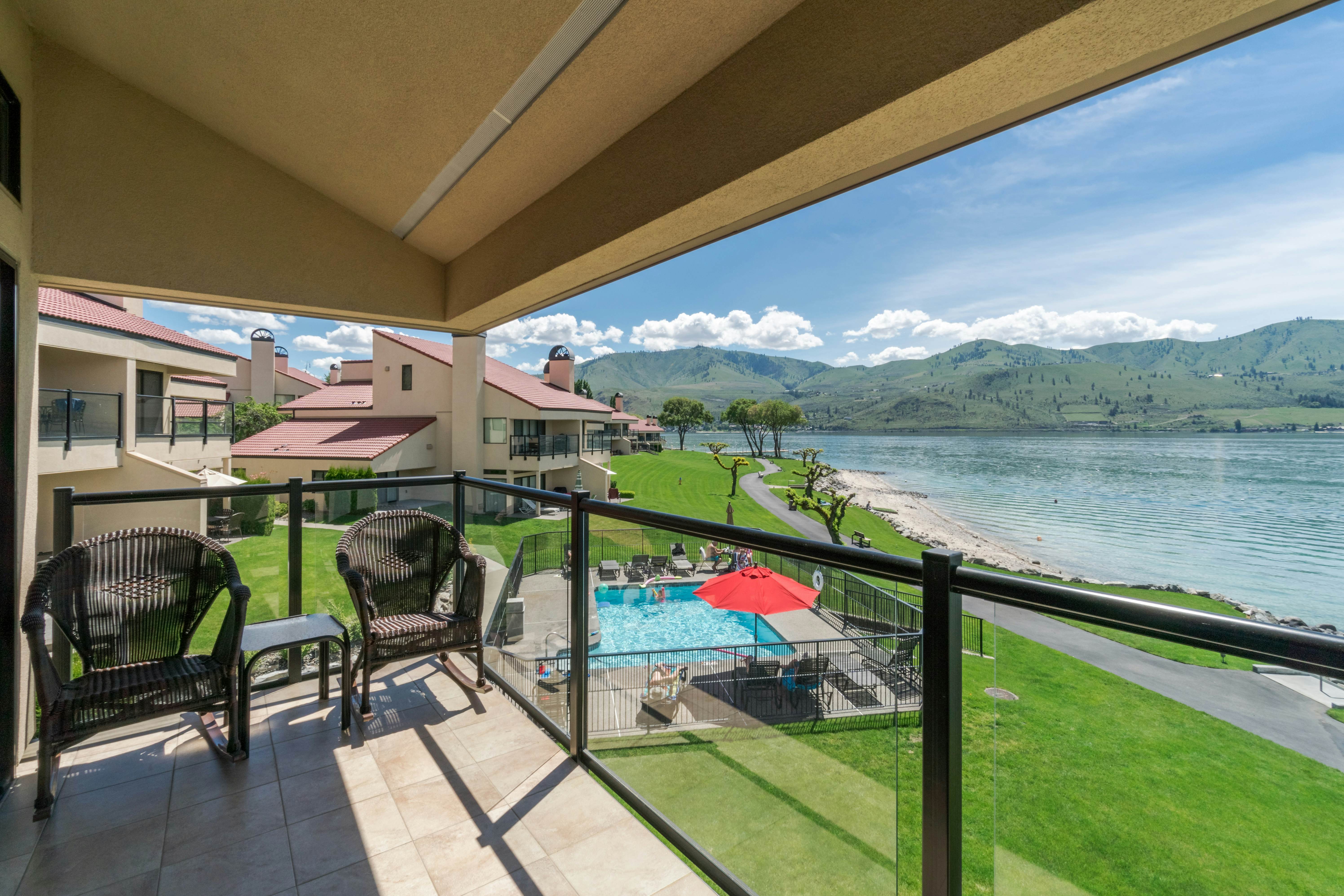 Lake Chelan Shores Sunset Condo (134) 1 BD Chelan, WA Vacation