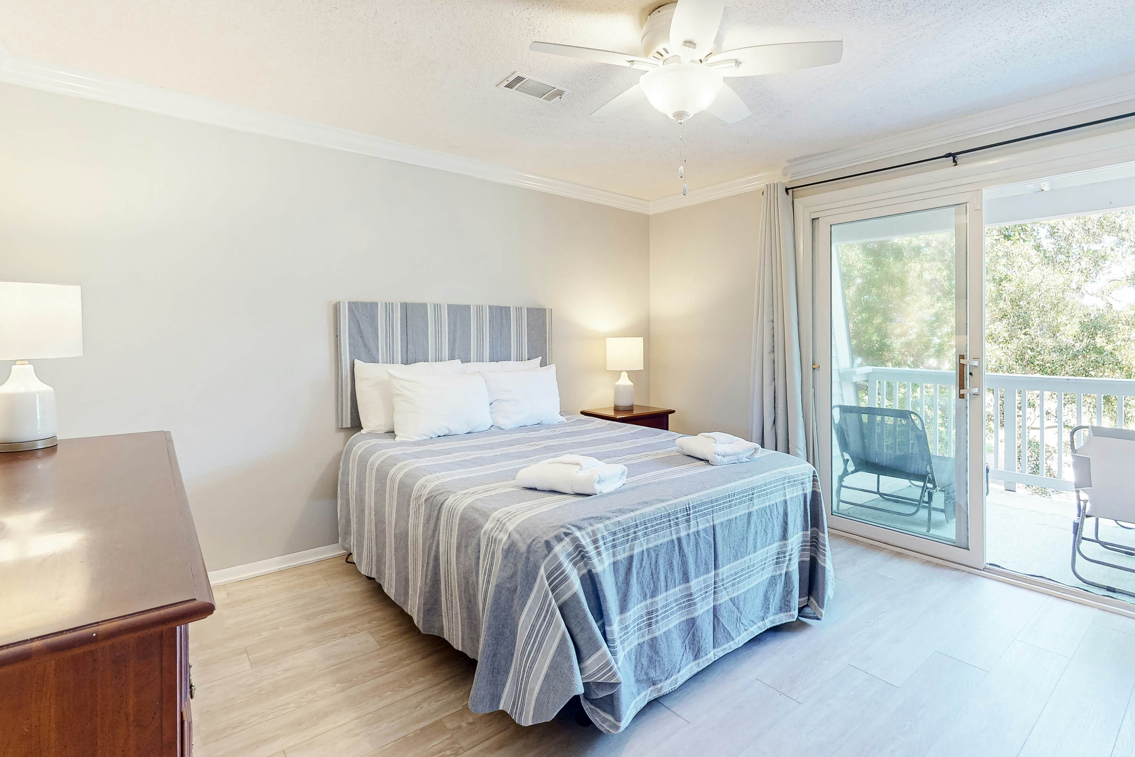 Driftwood Villa 253 2 BD Edisto Beach, SC Vacation Rental Vacasa