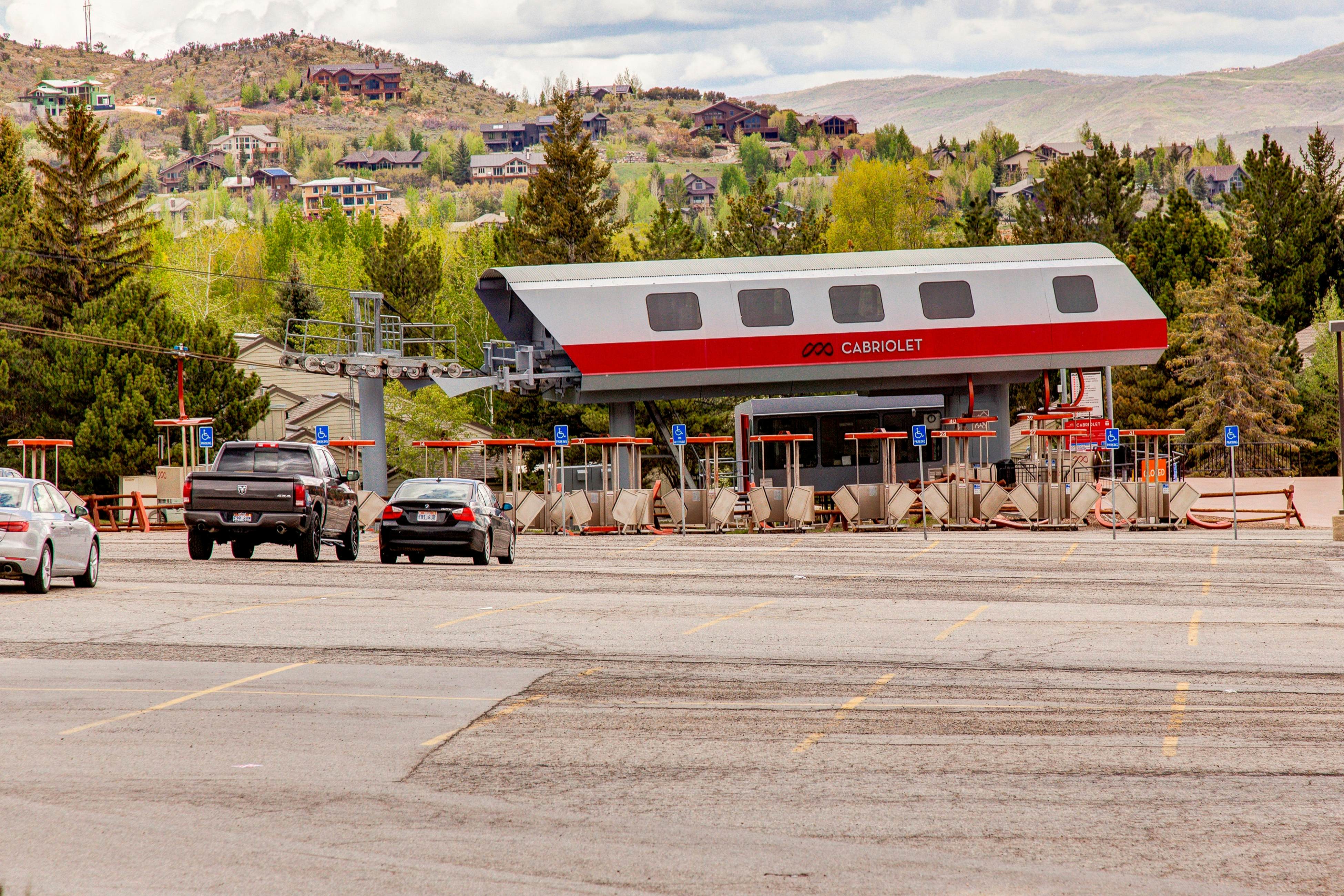 Summit Elegance Retreat 211