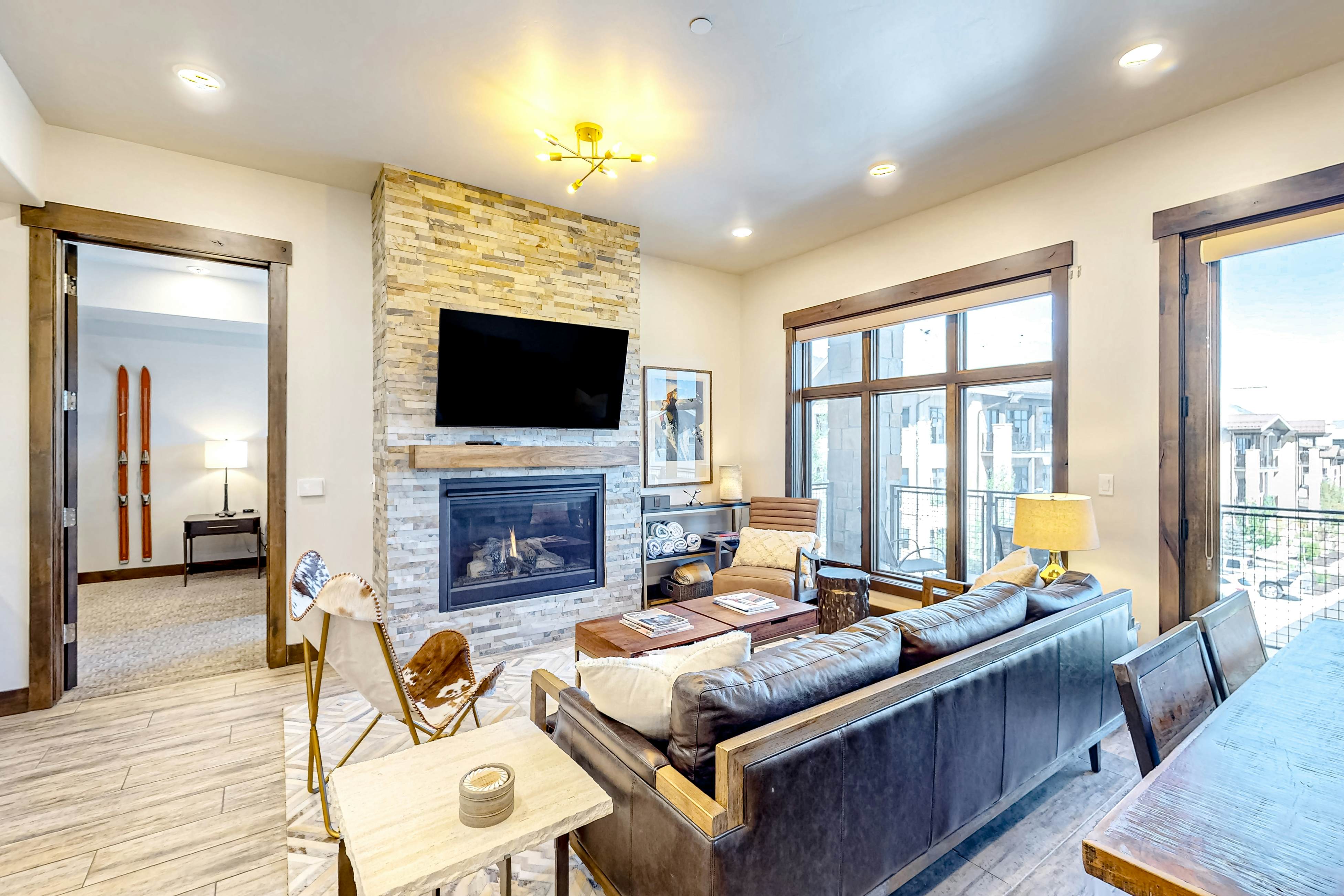 Summit Elegance Retreat 211