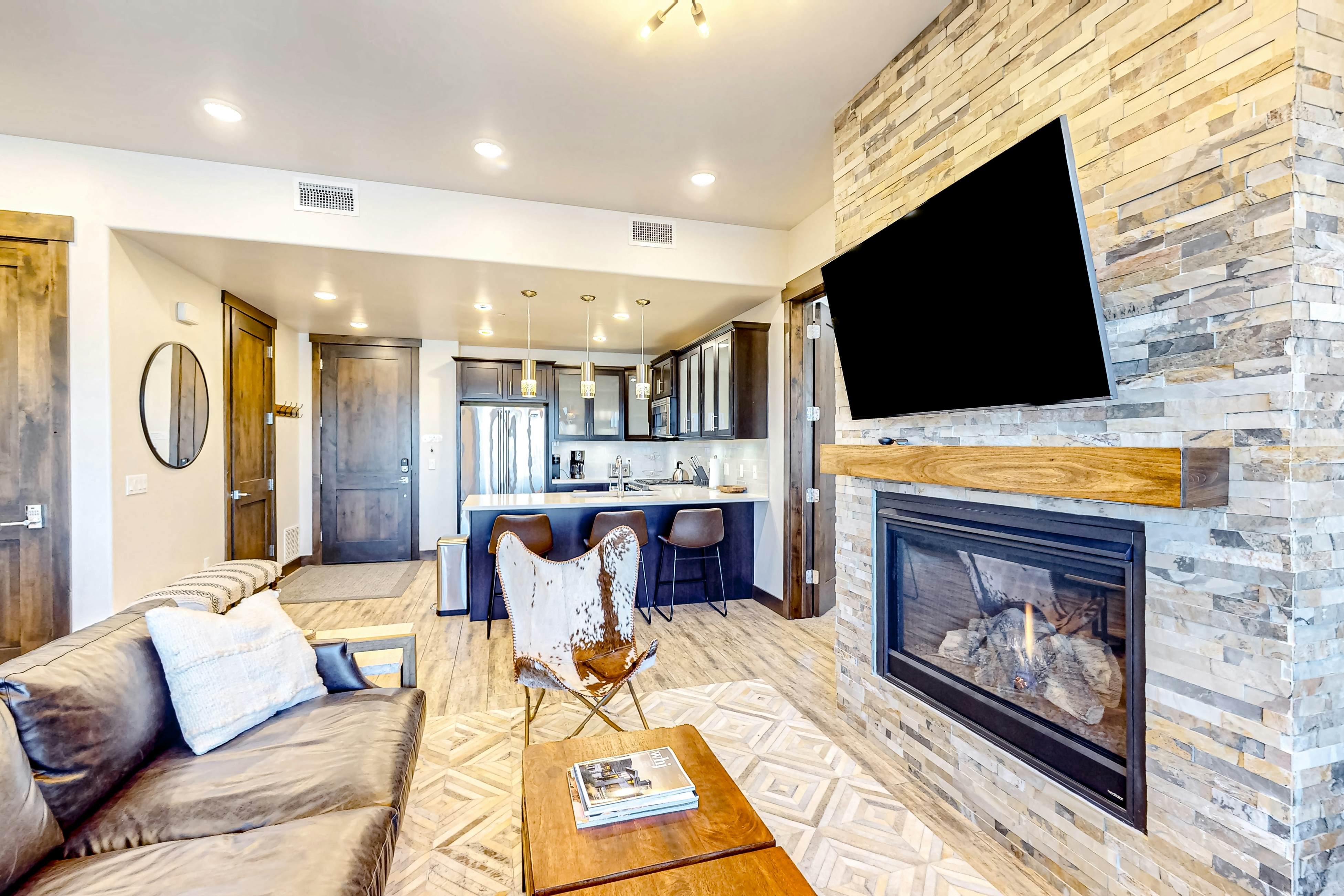 Summit Elegance Retreat 211