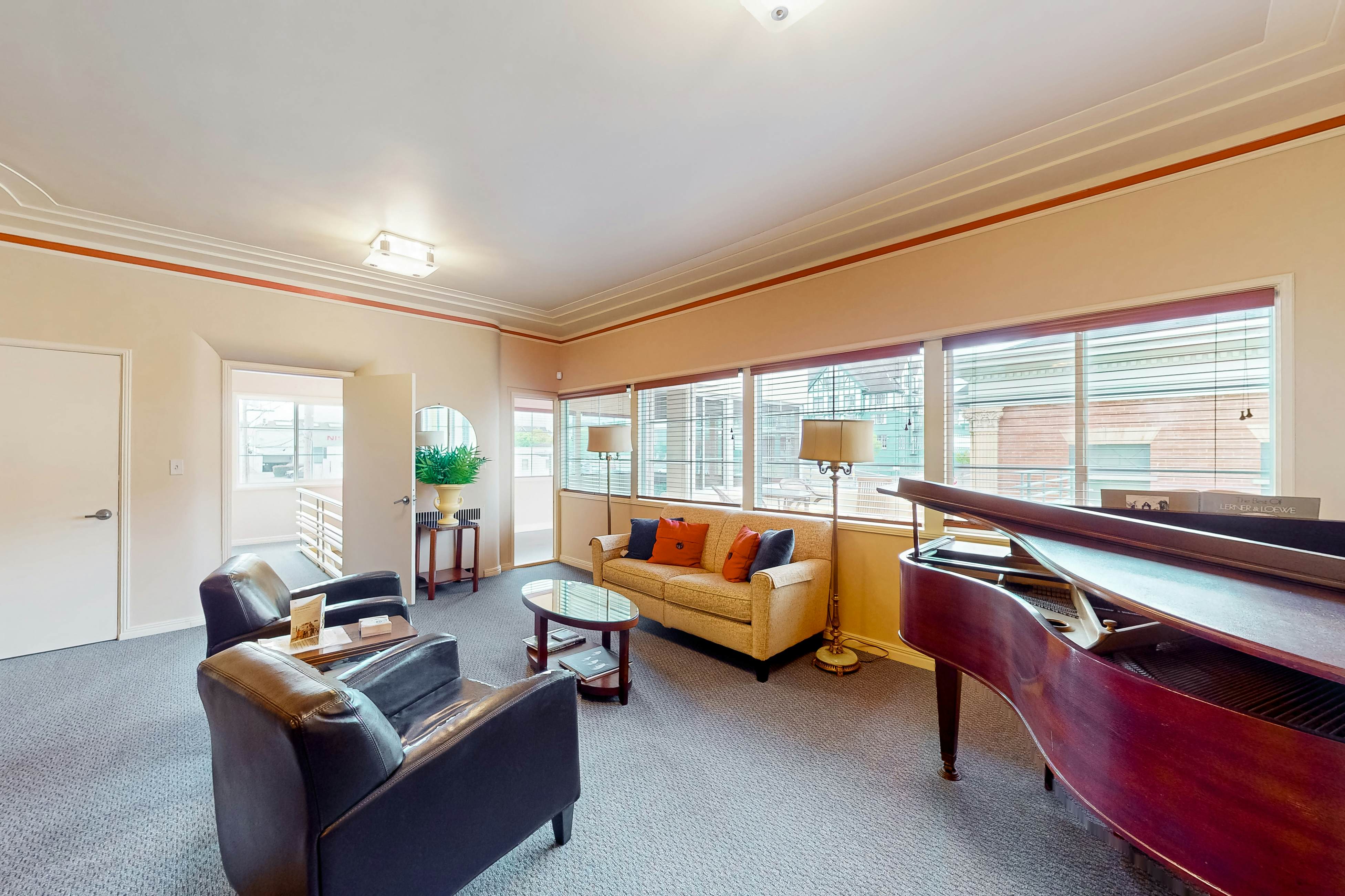 Eureka Theater Apartment