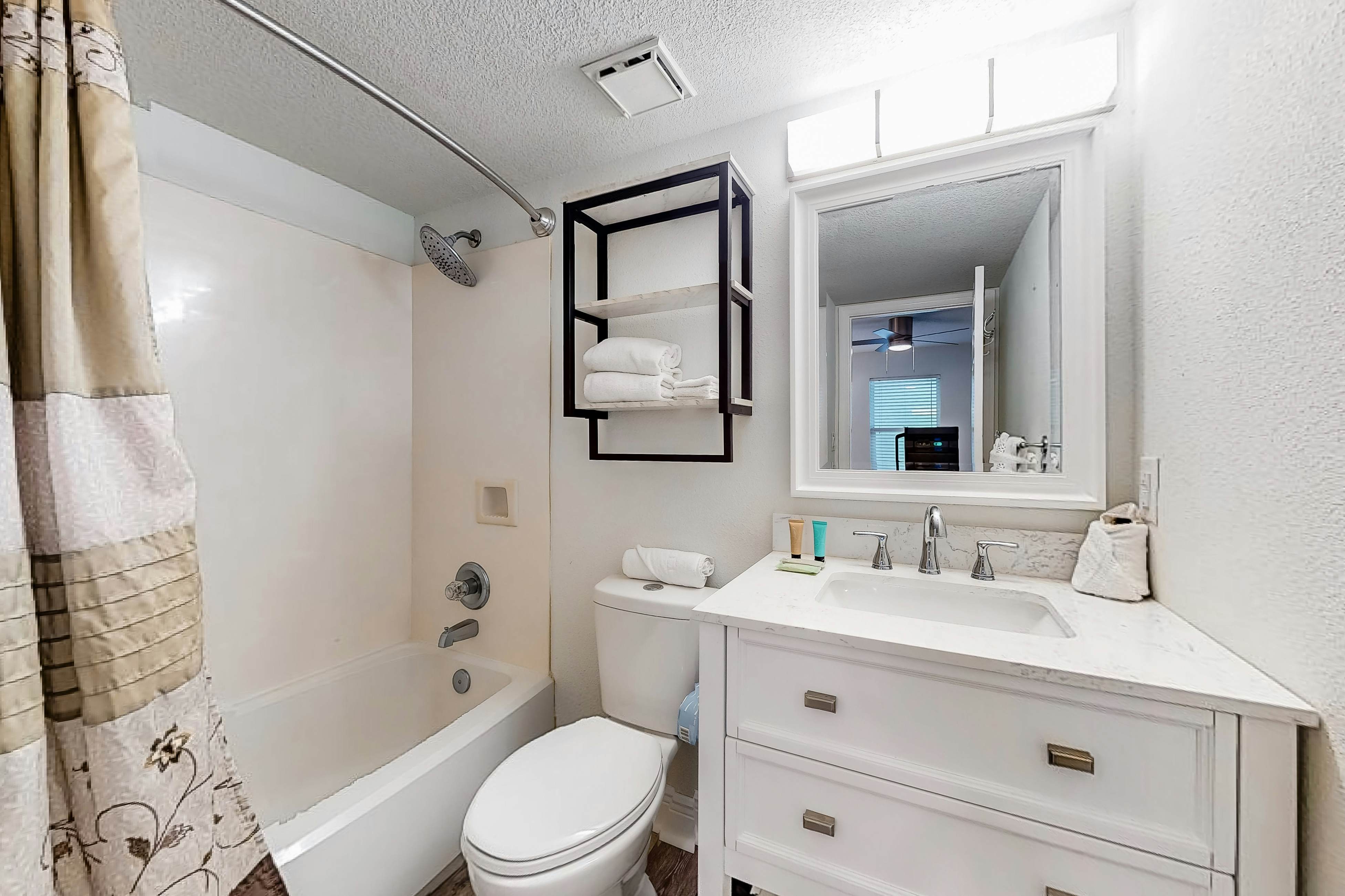 Pelican Beach Resort 1205