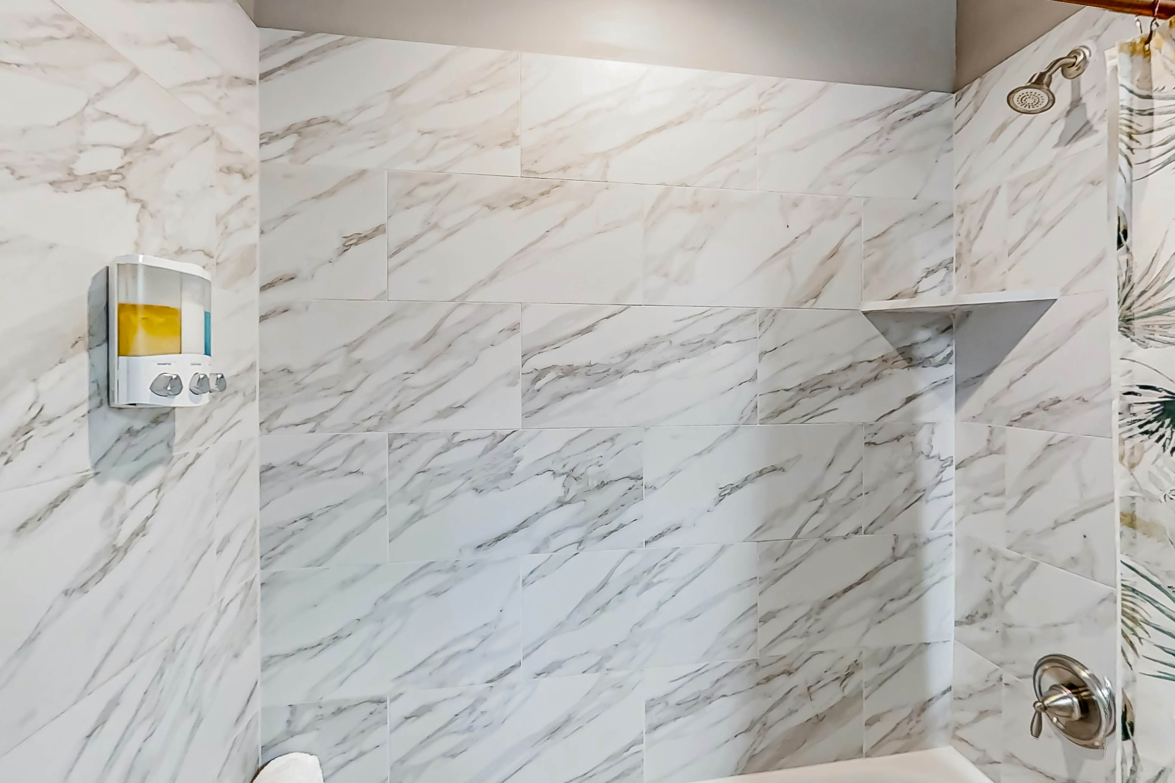 Serenity w/ Ideal Beach Access!