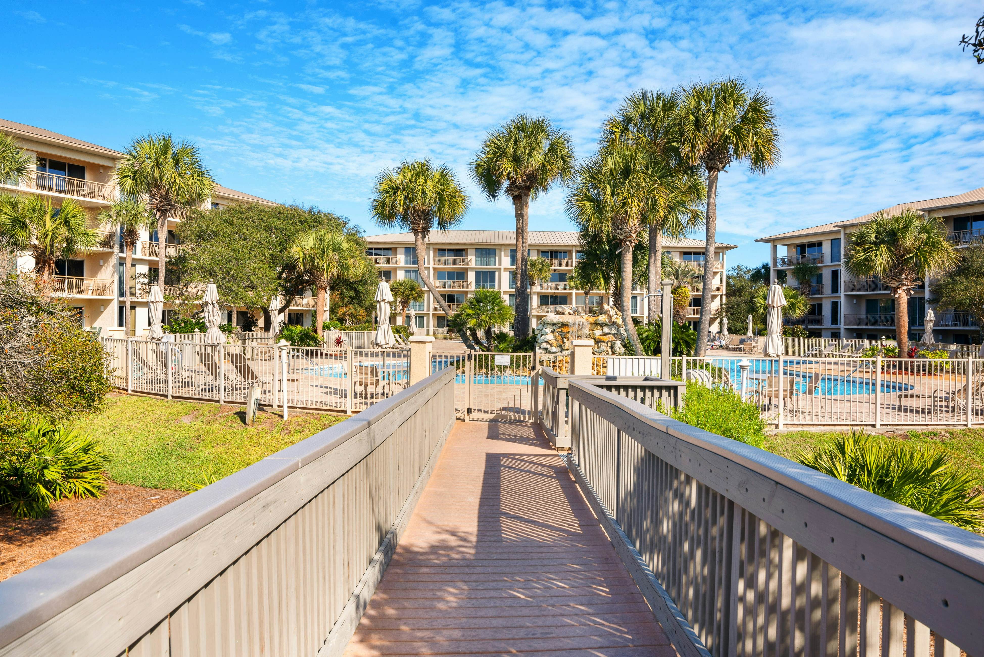 High Pointe W43 - Gulf Front Condo