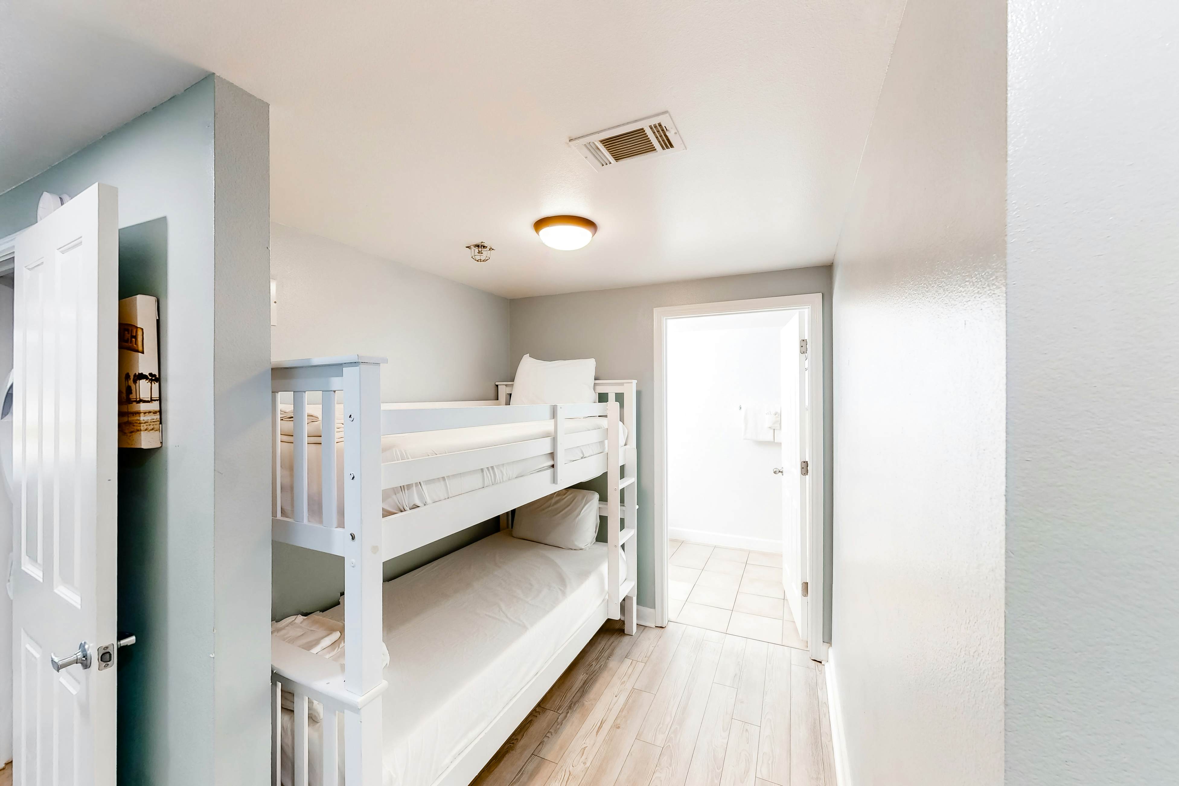 Shores of Panama 2104