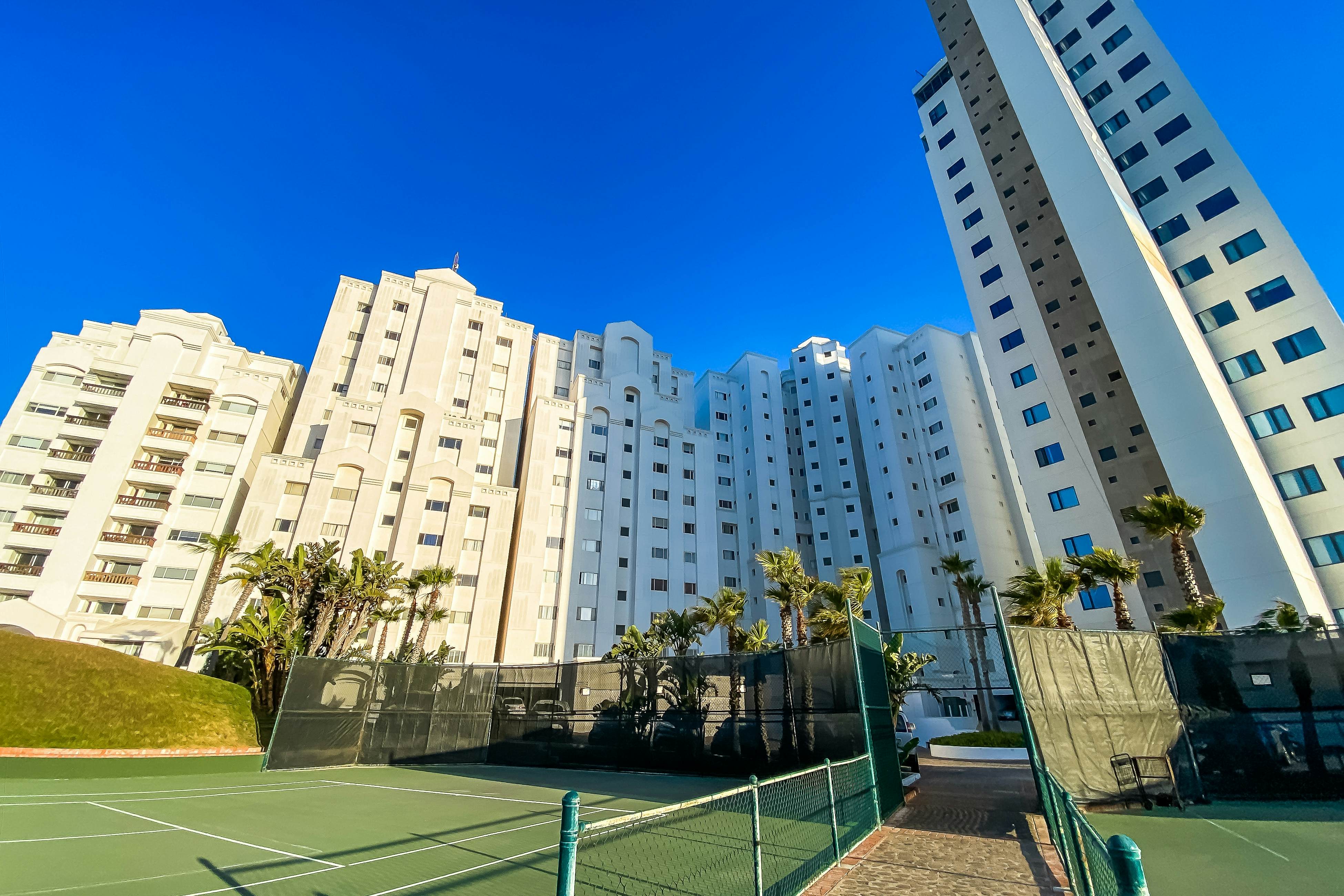 Club Marena Condo 501