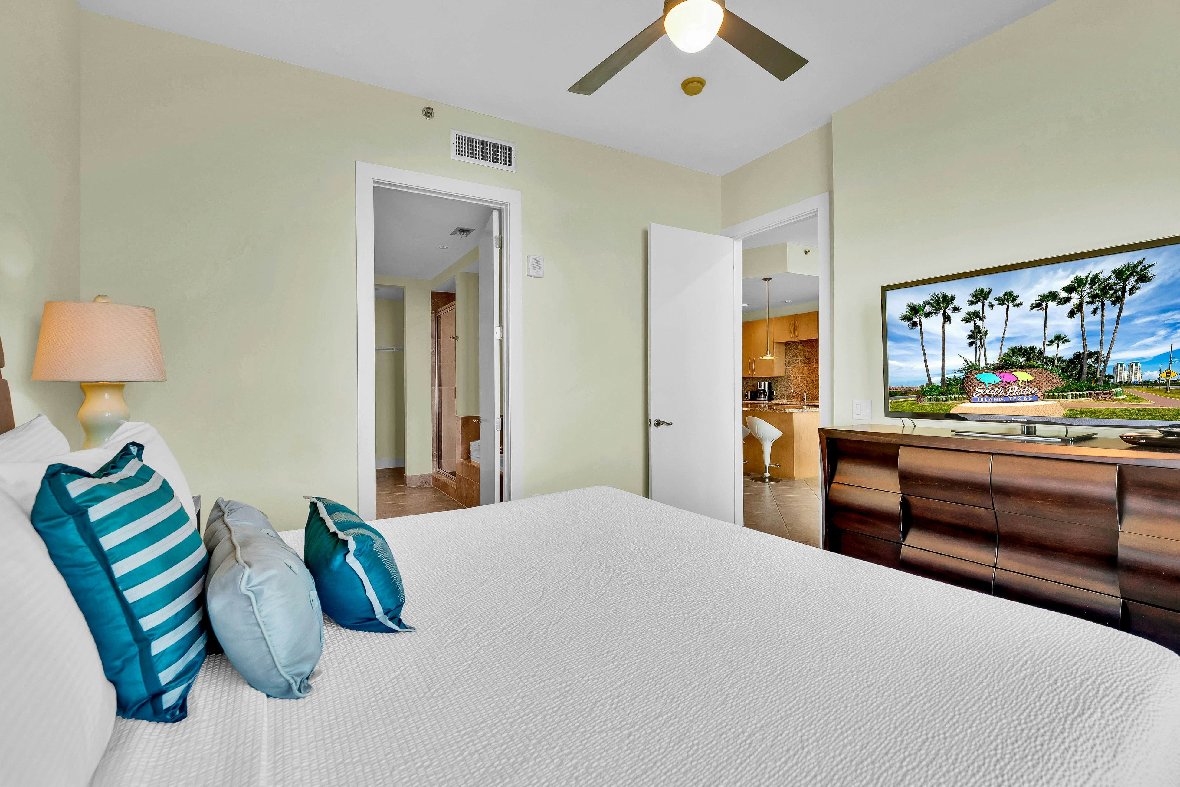 Sapphire Condominiums #806