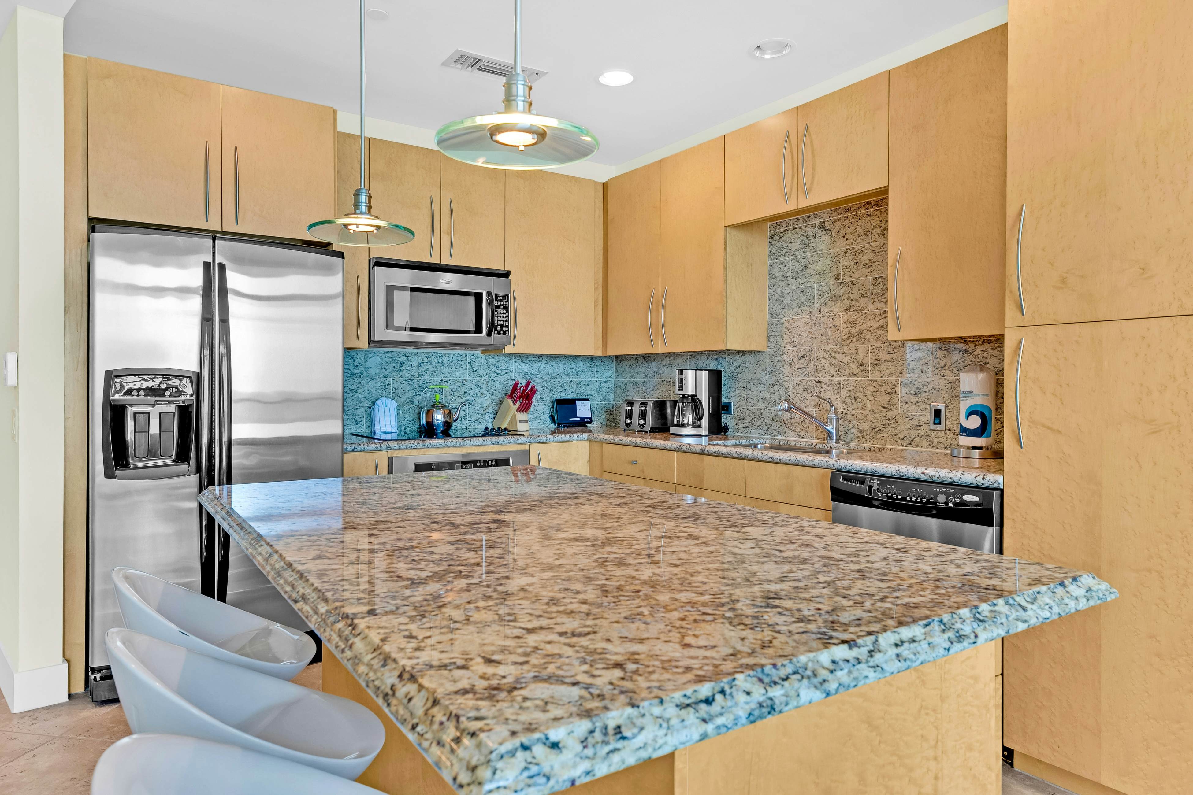 Sapphire Condominiums #806