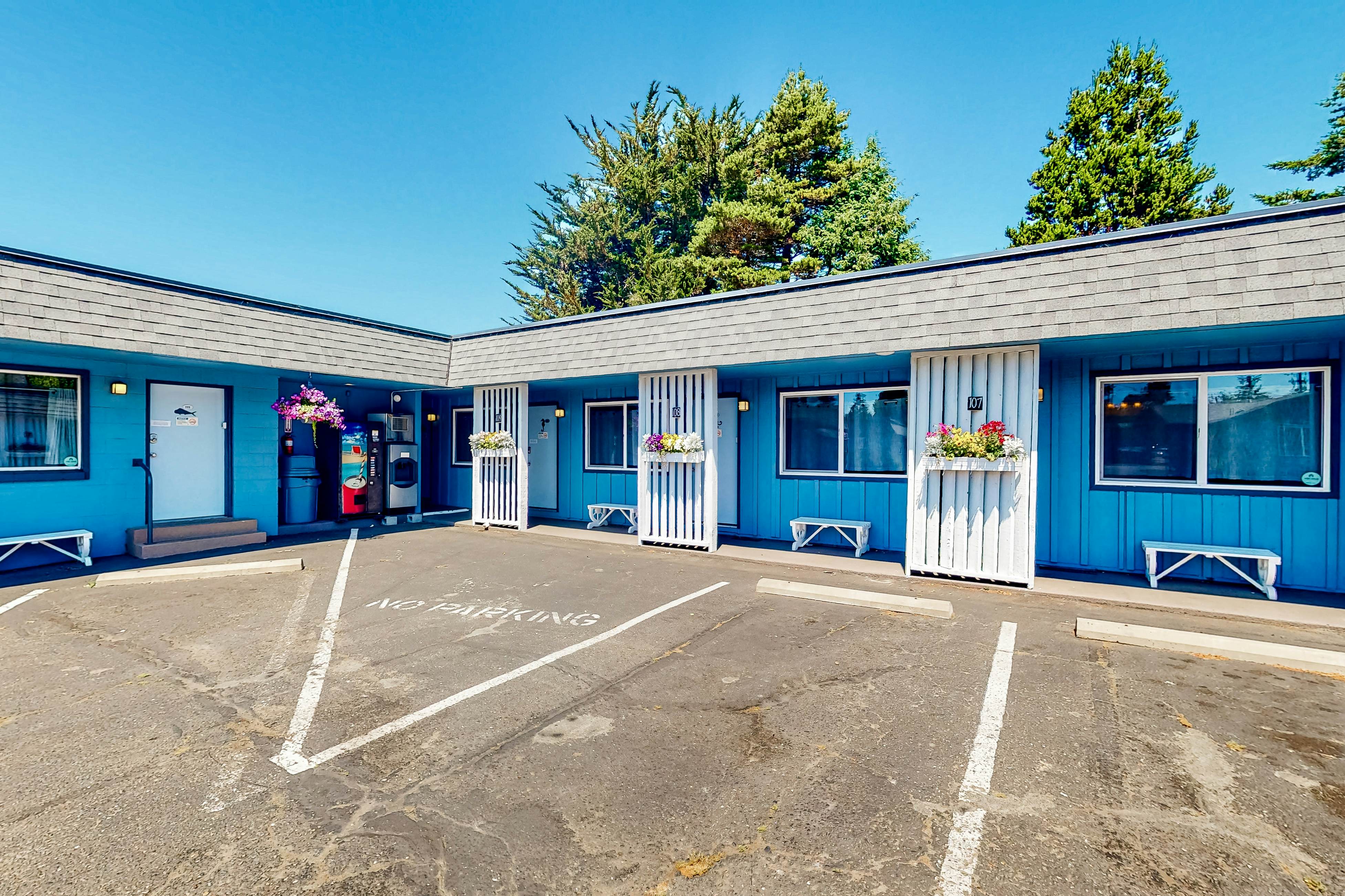 Lamplighter Living Quarters