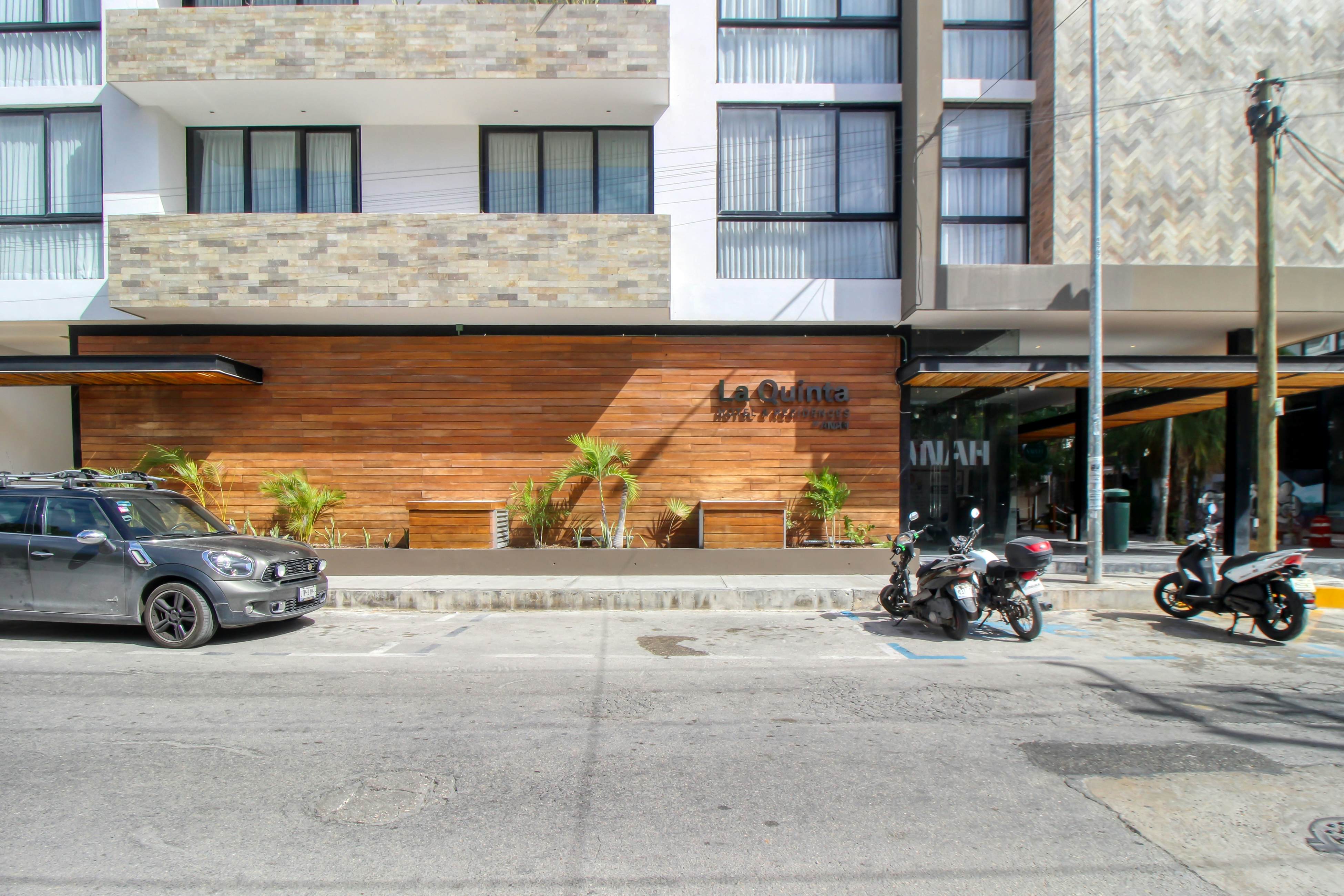 Anah La Quinta # 303