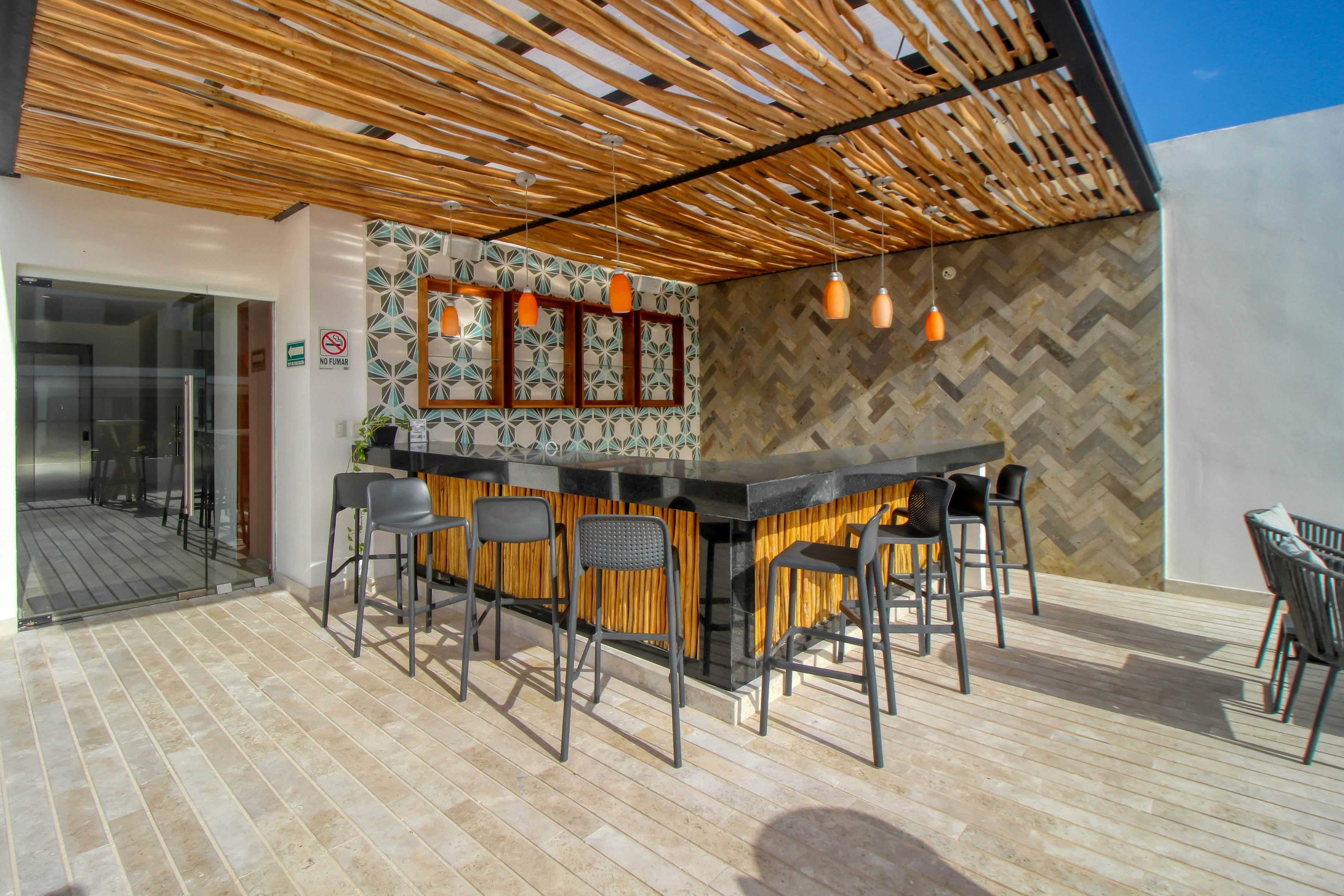 Anah La Quinta # 303