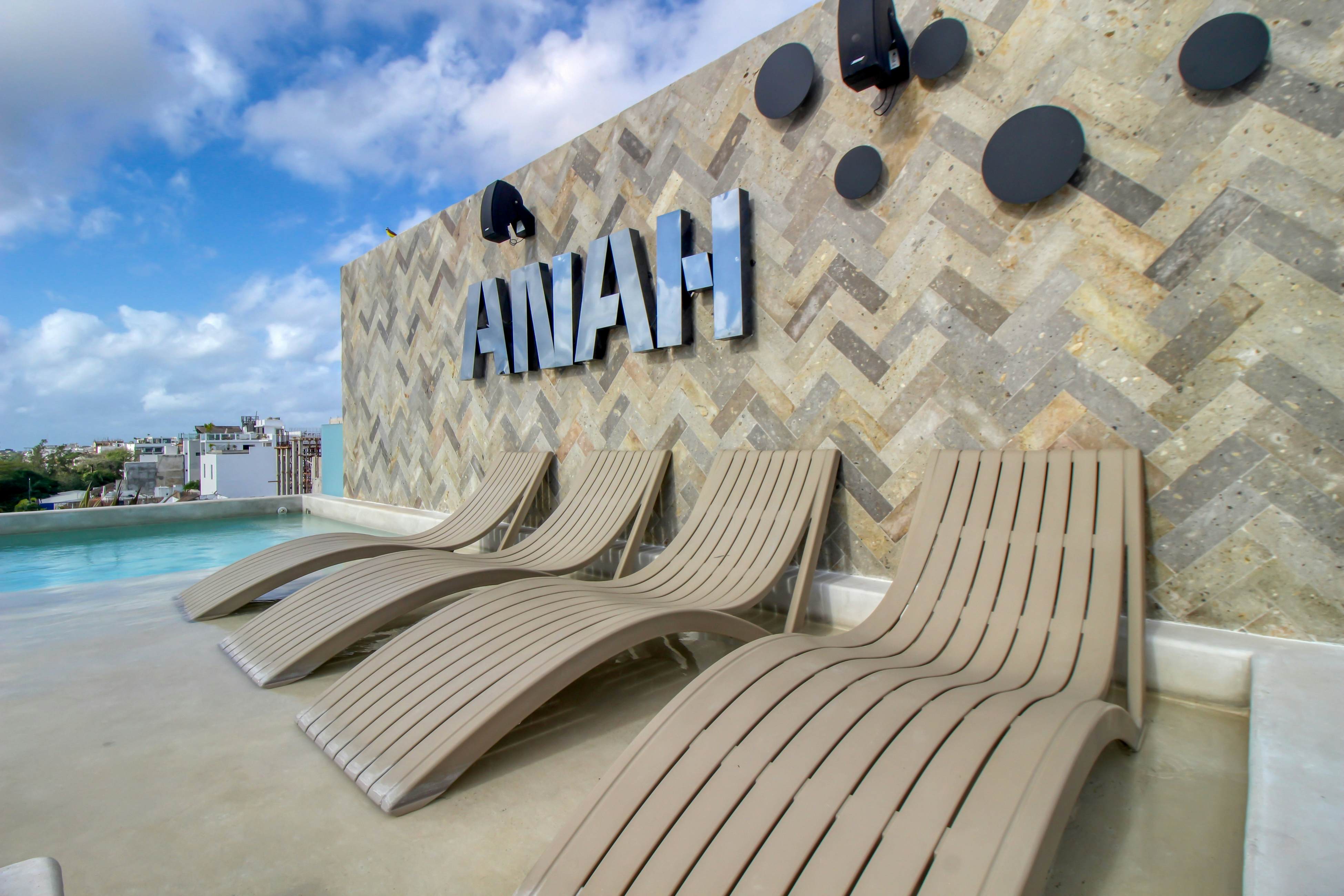 Anah La Quinta # 303