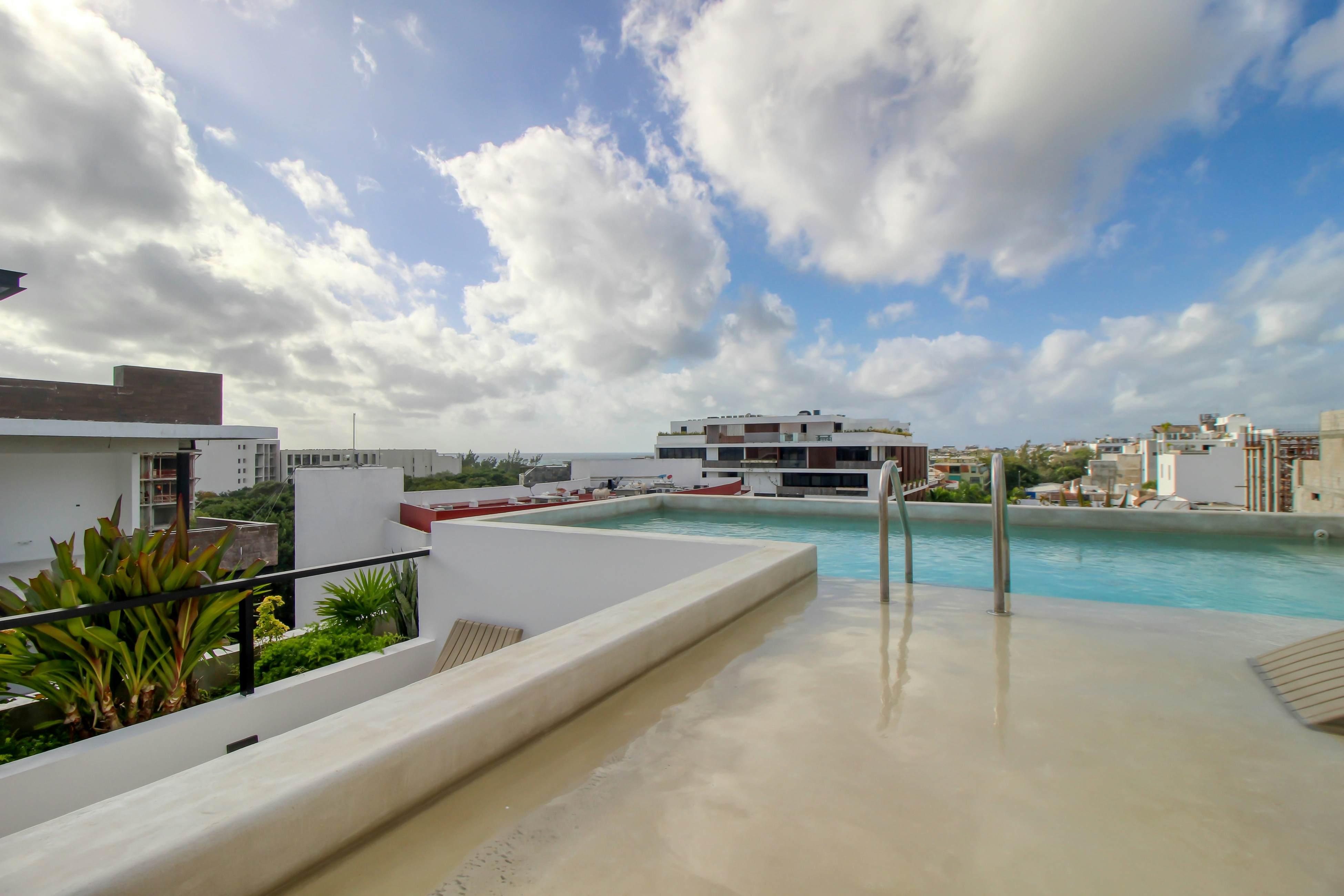 Anah La Quinta # 303