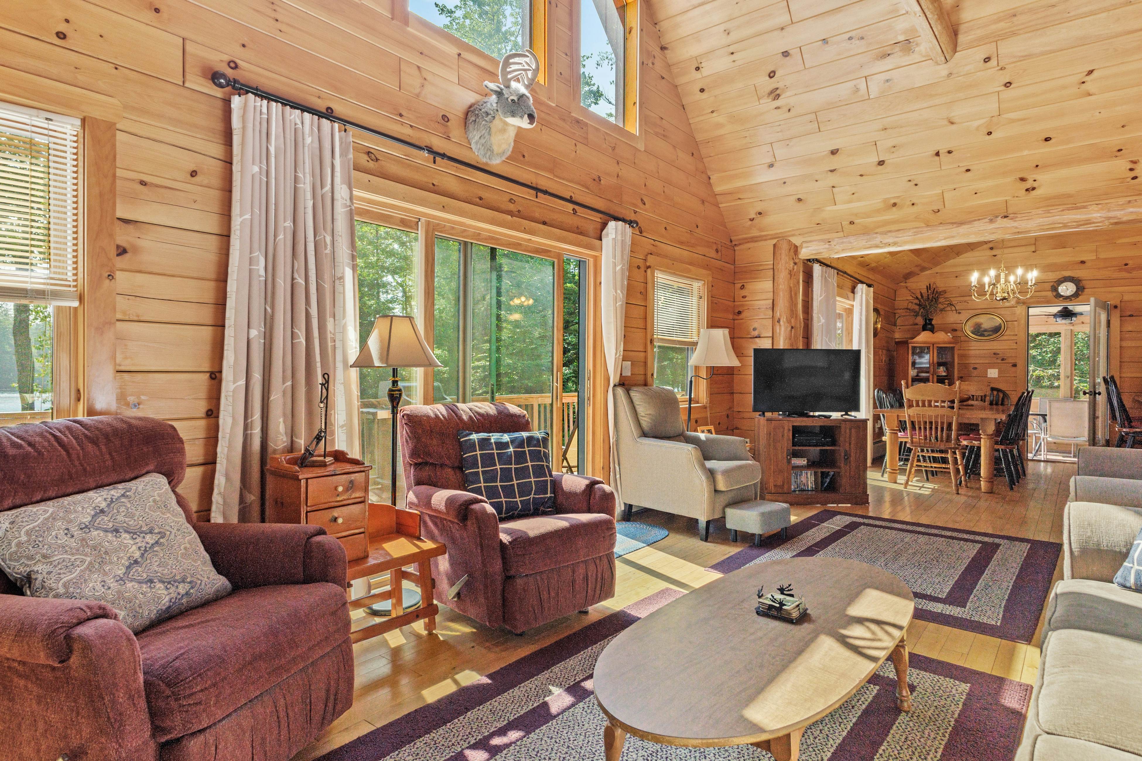 Loon Lodge