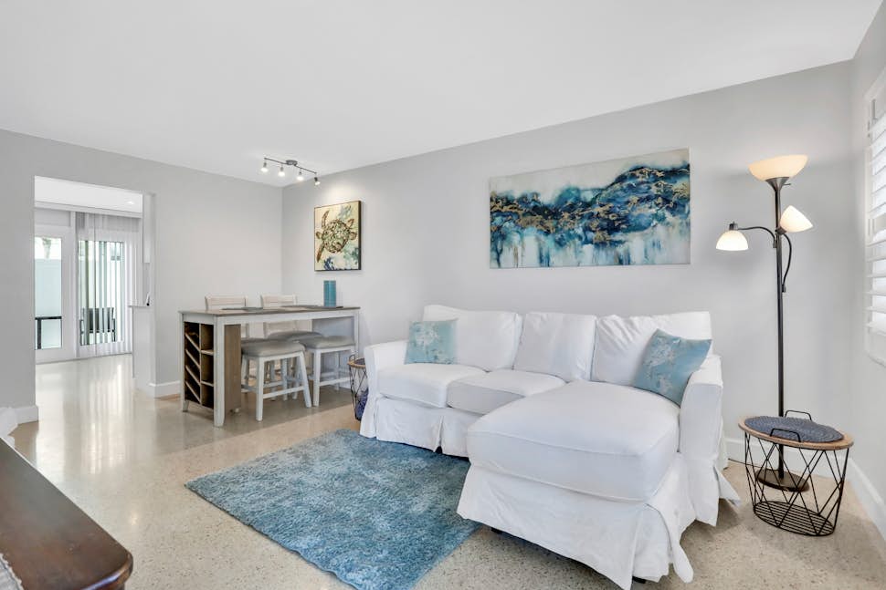 Islander's Outpost 2 BD Dunedin, FL Vacation Rental Vacasa