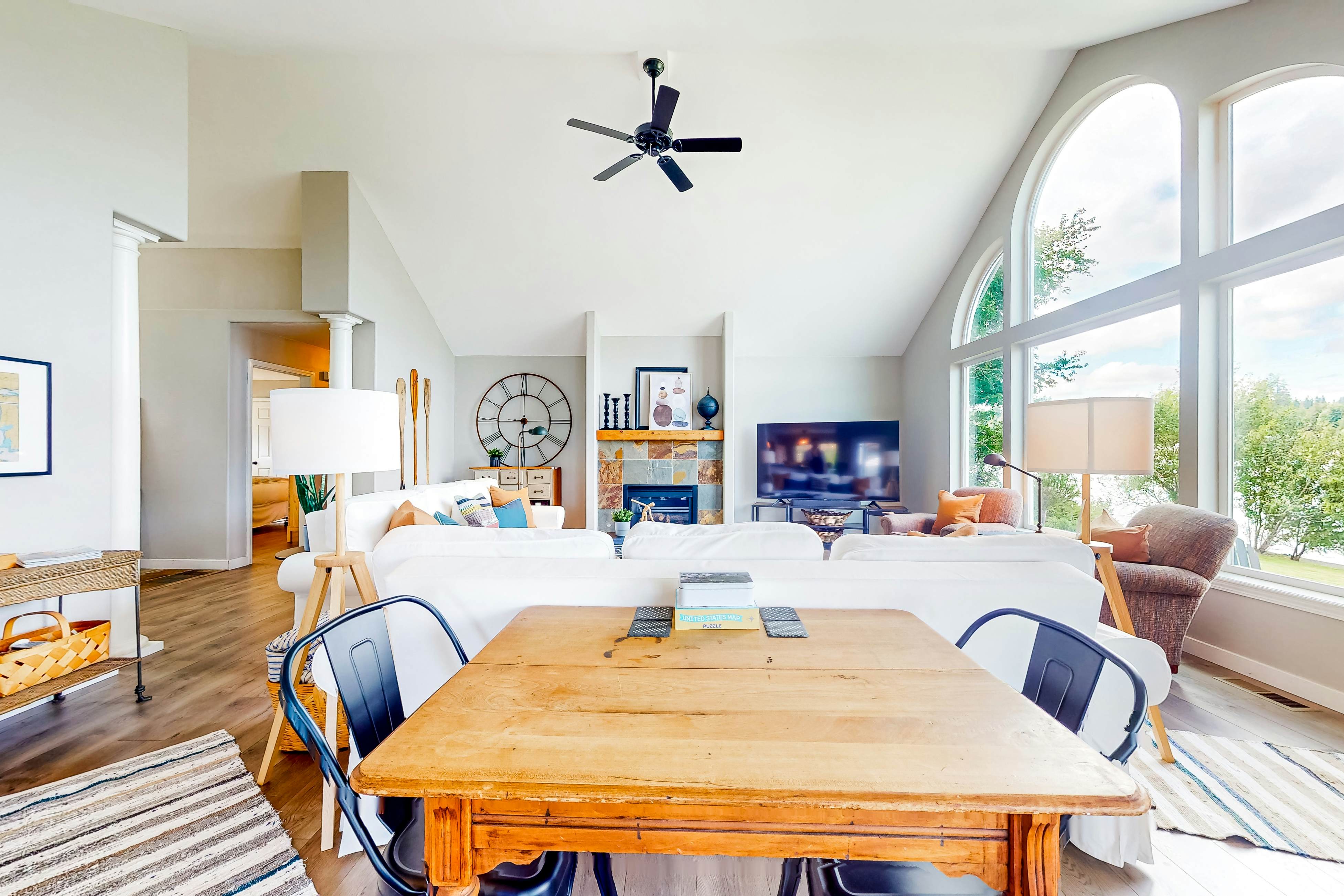 WatersEdge Beach House