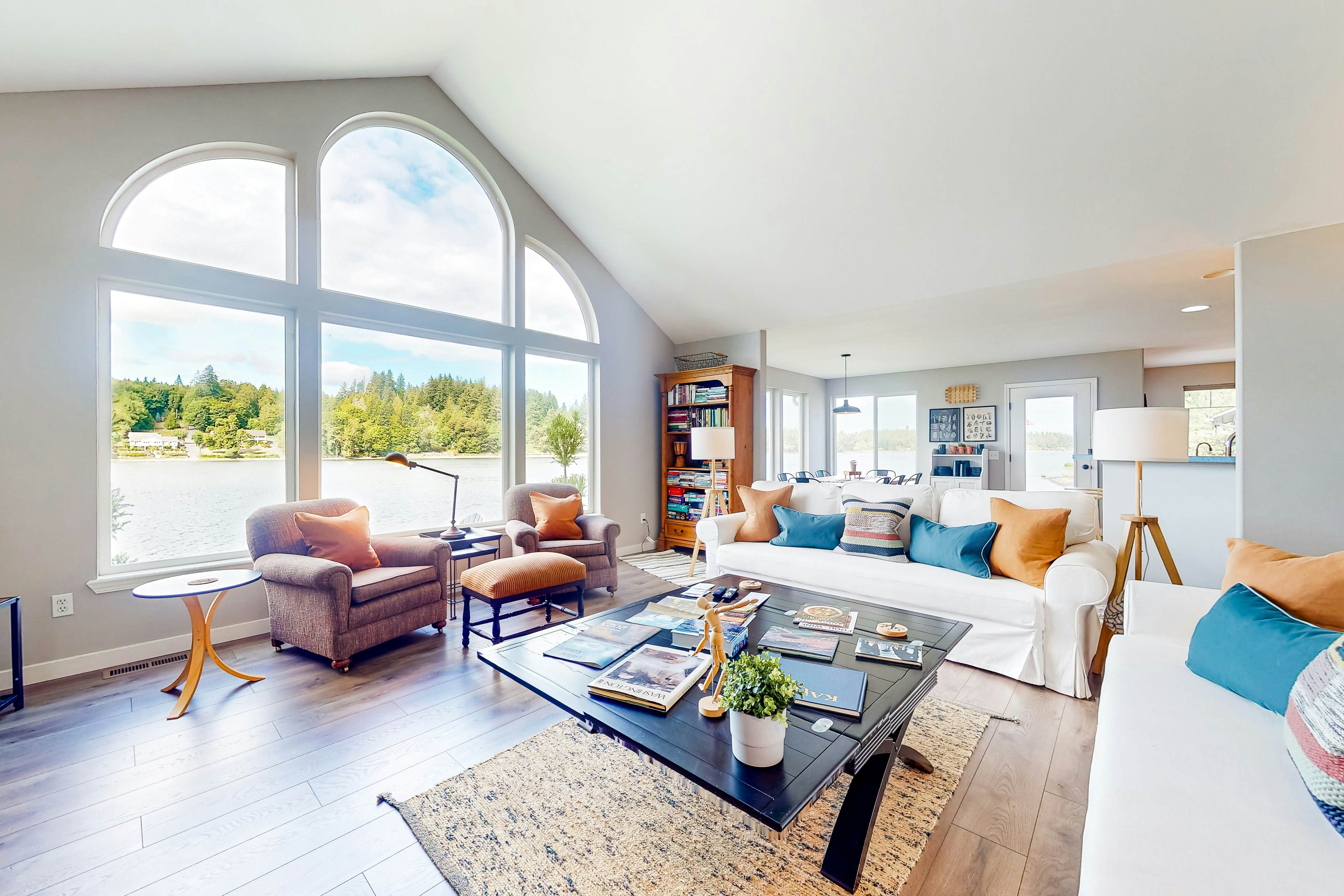 WatersEdge Beach House