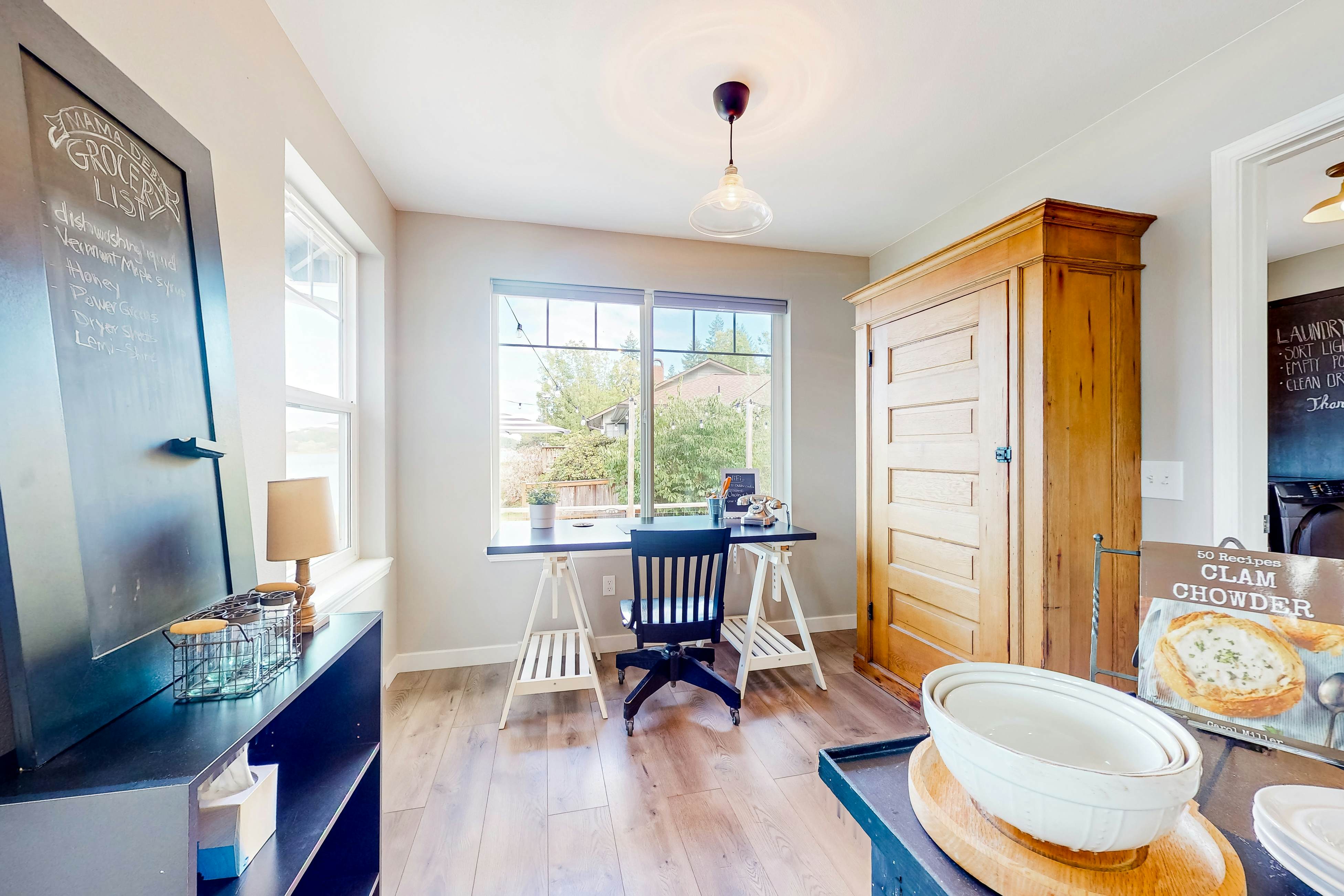 WatersEdge Beach House