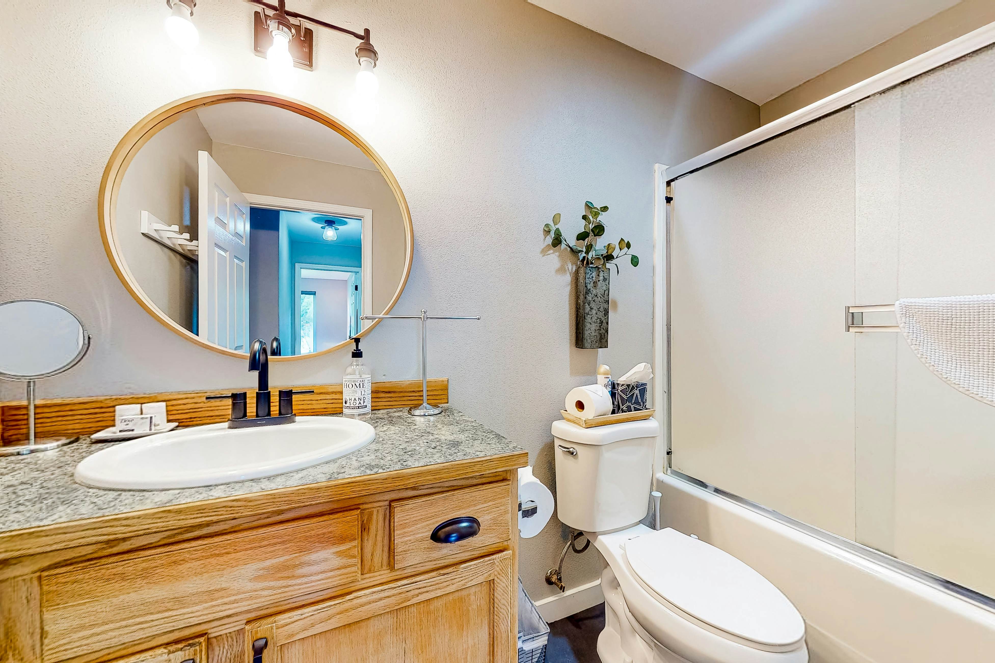 WatersEdge Beach House