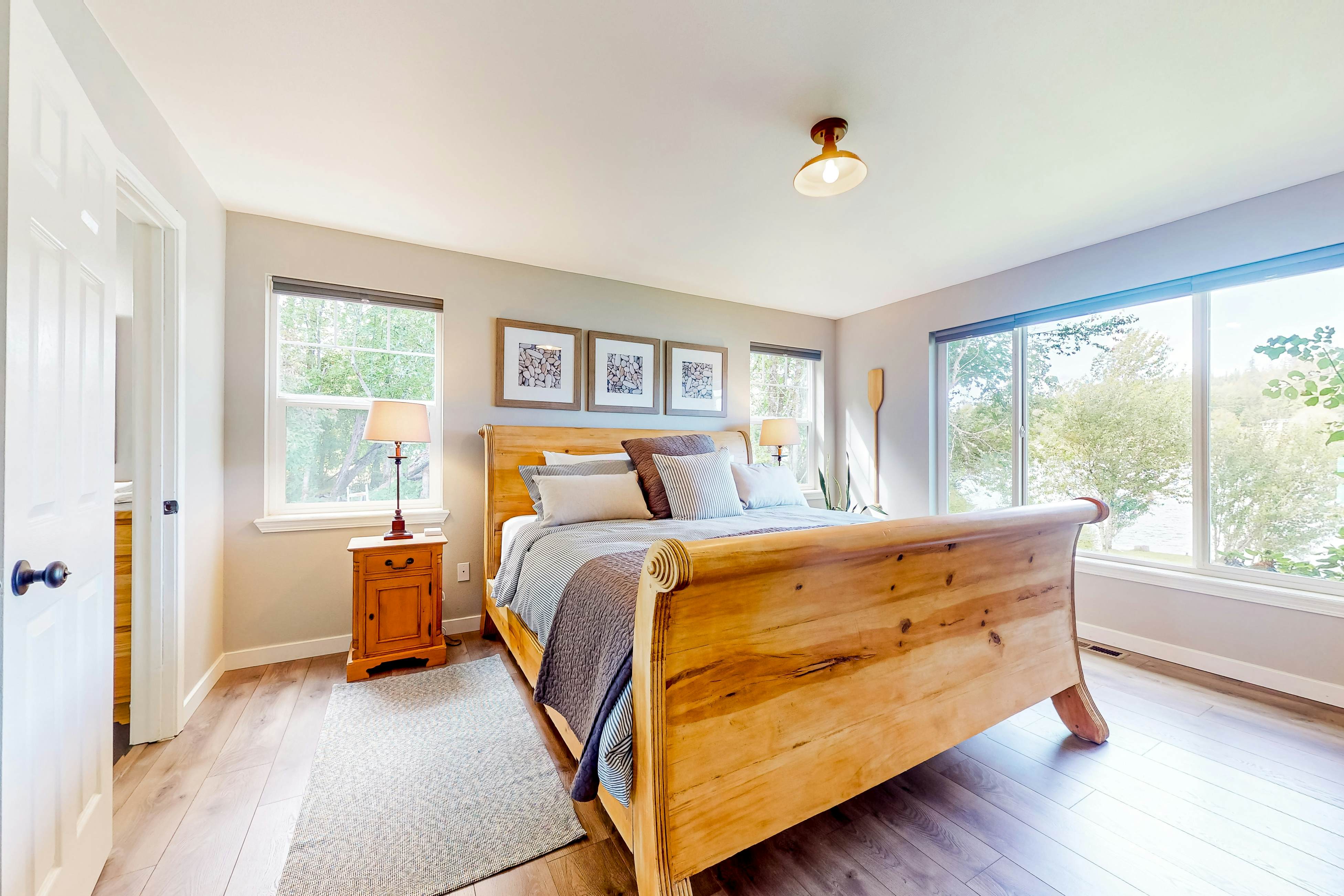 WatersEdge Beach House