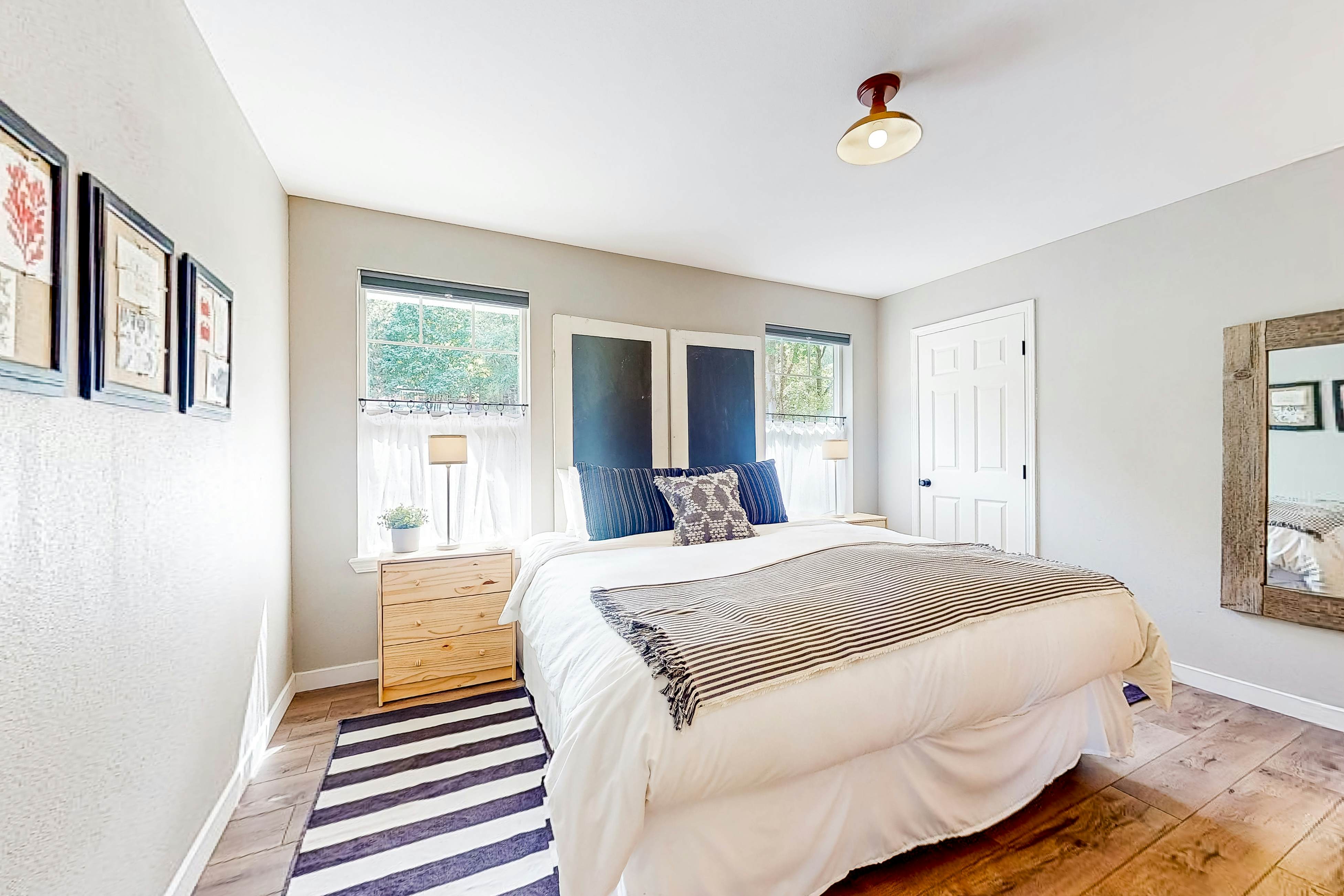 WatersEdge Beach House