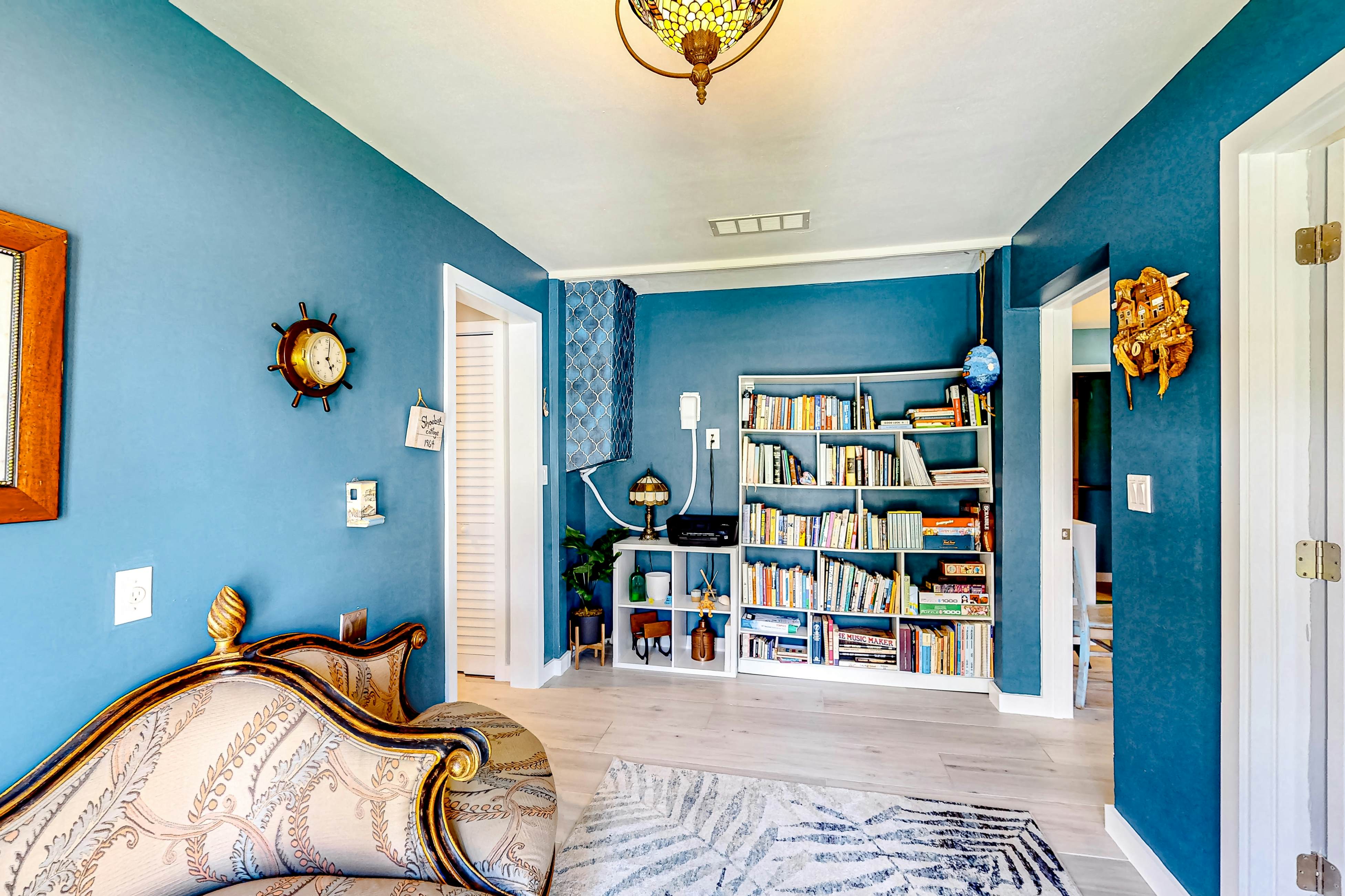 Purple Pelican Cottage