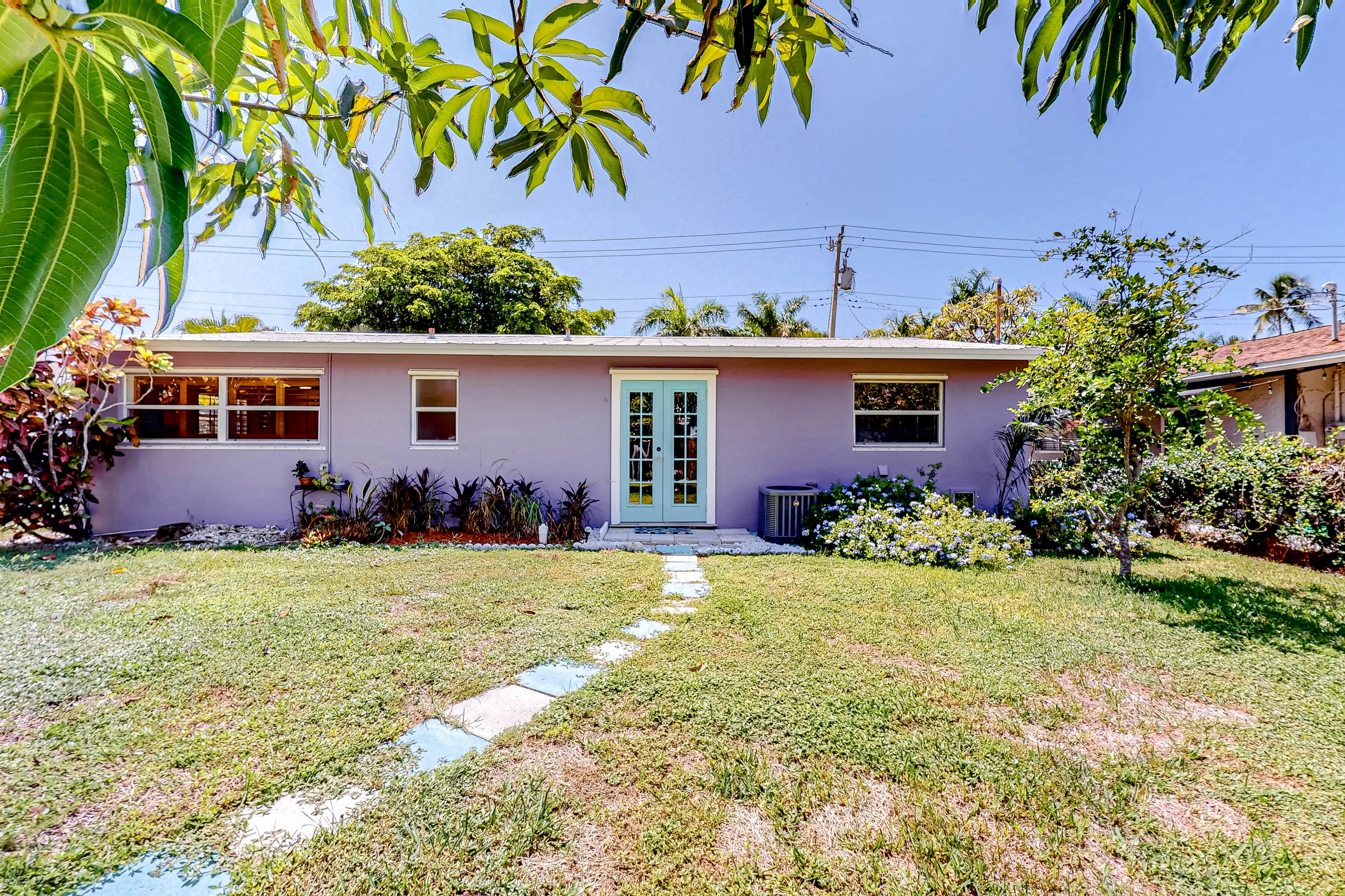 Purple Pelican Cottage