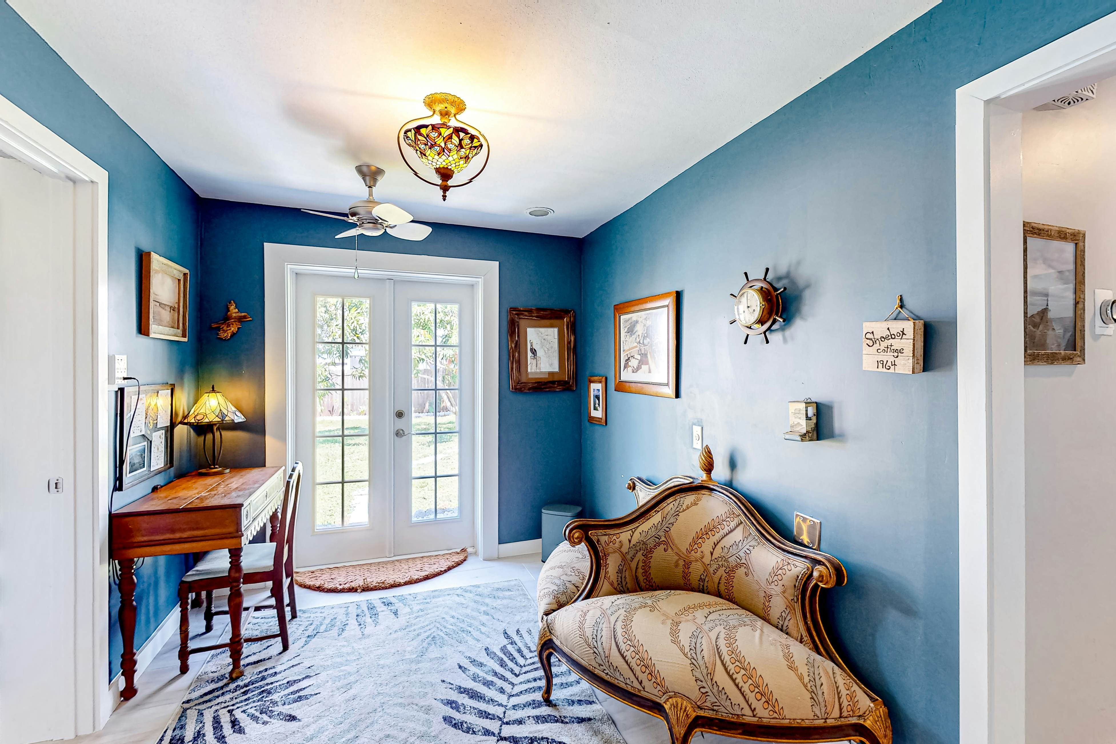 Purple Pelican Cottage