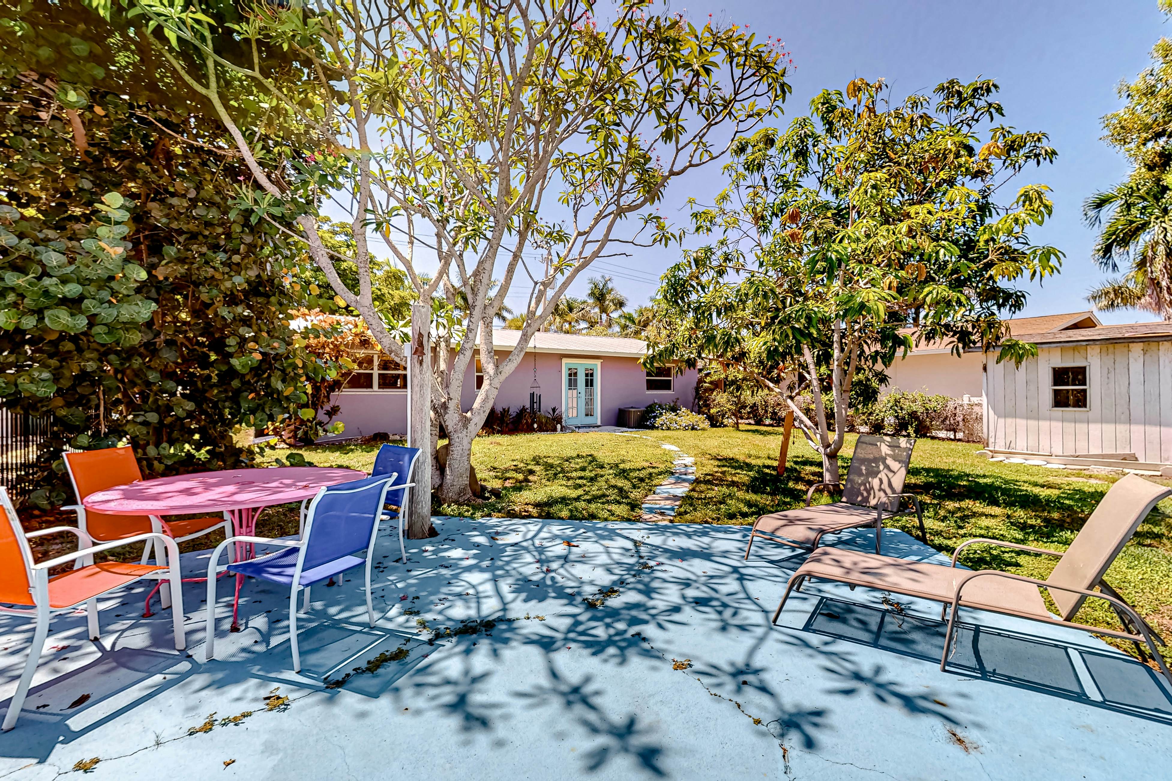 Purple Pelican Cottage