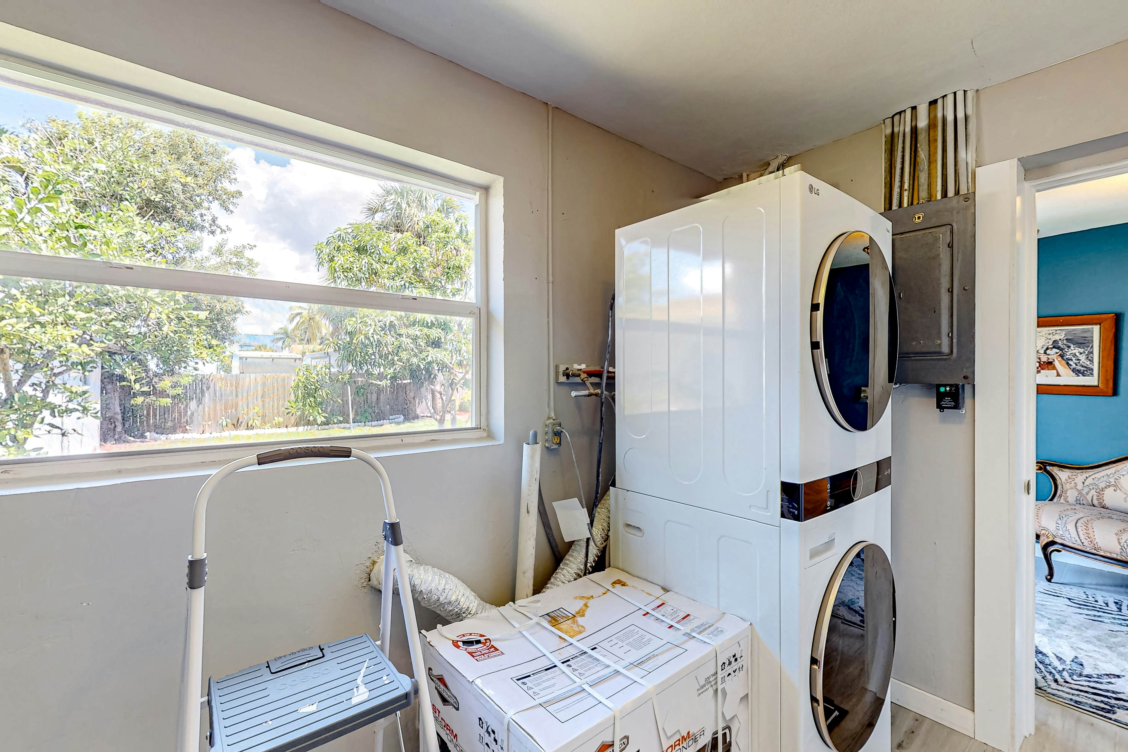 Purple Pelican Cottage