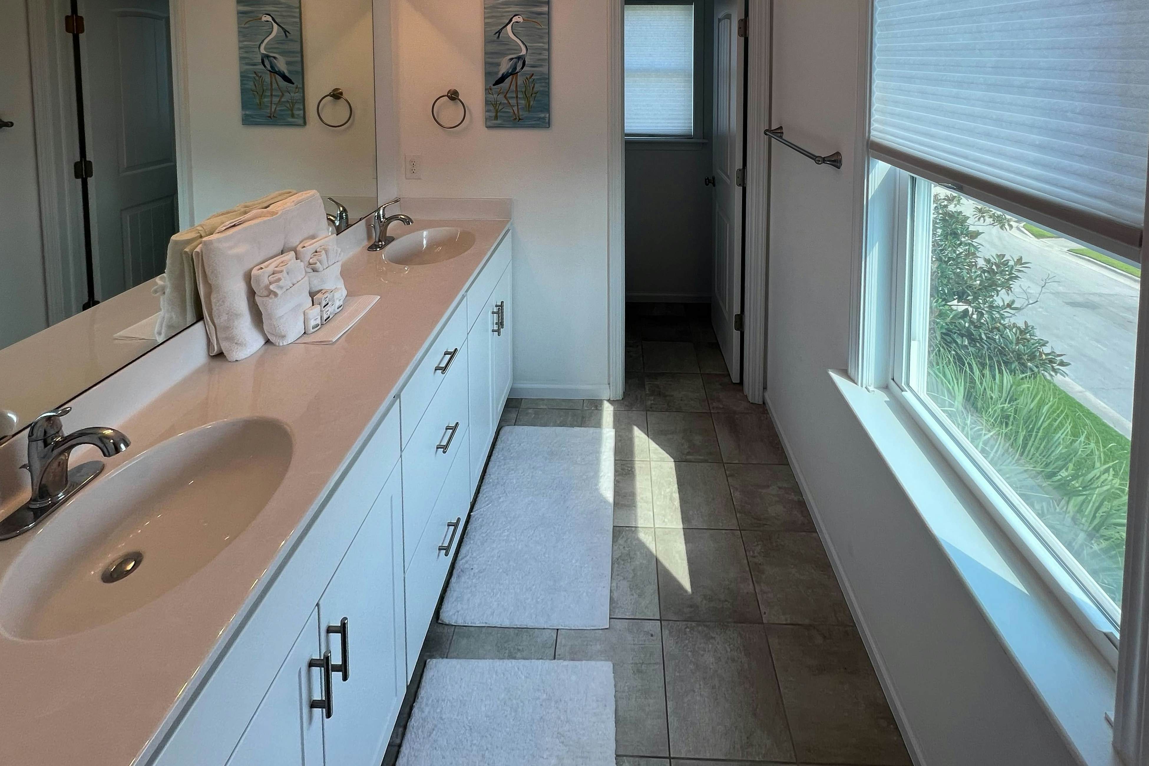 Bay Watch 3 BD Morehead City, NC Vacation Rental Vacasa