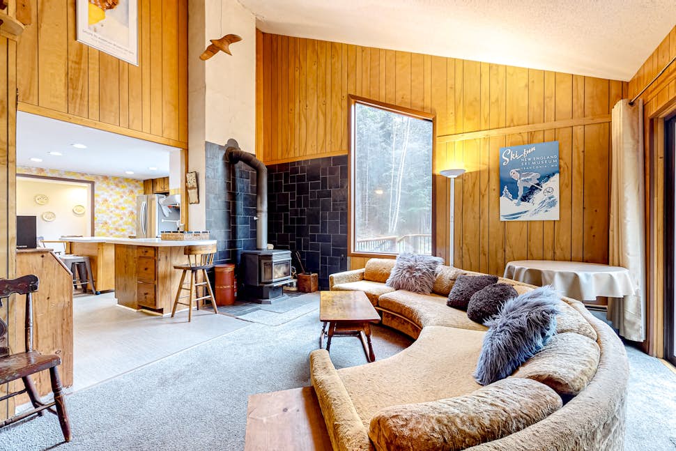 Groovy Hideaway 2 BD Franconia, NH Vacation Rental Vacasa