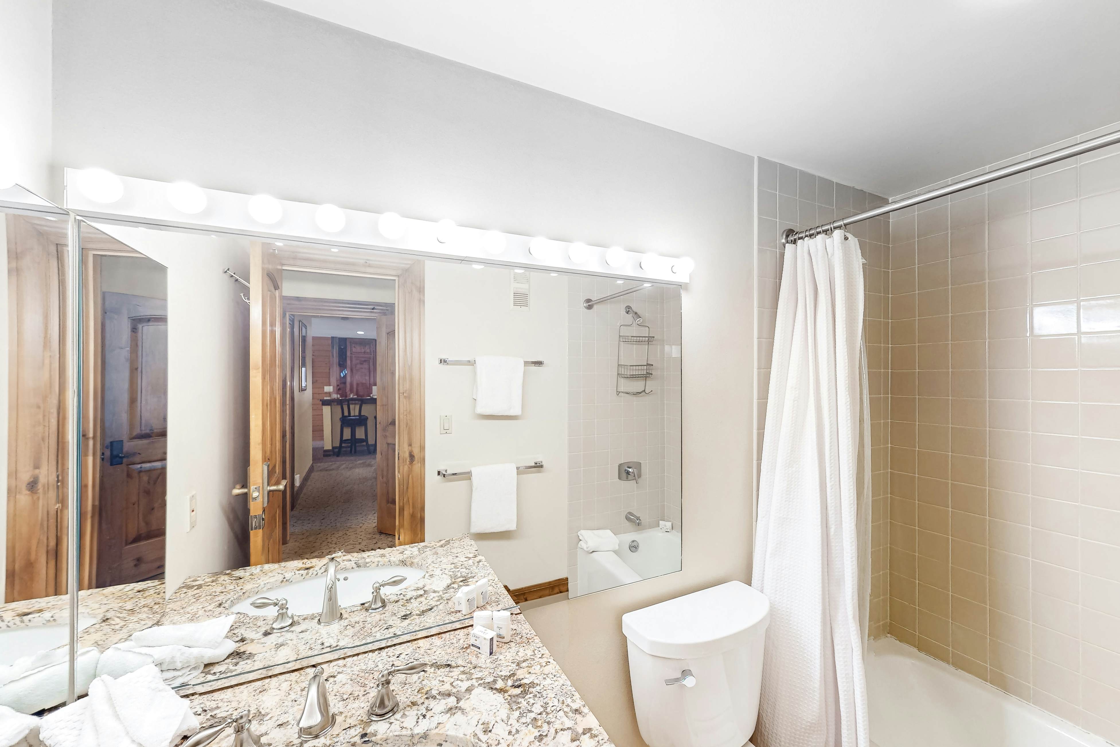 Simba Run, Unit 1102