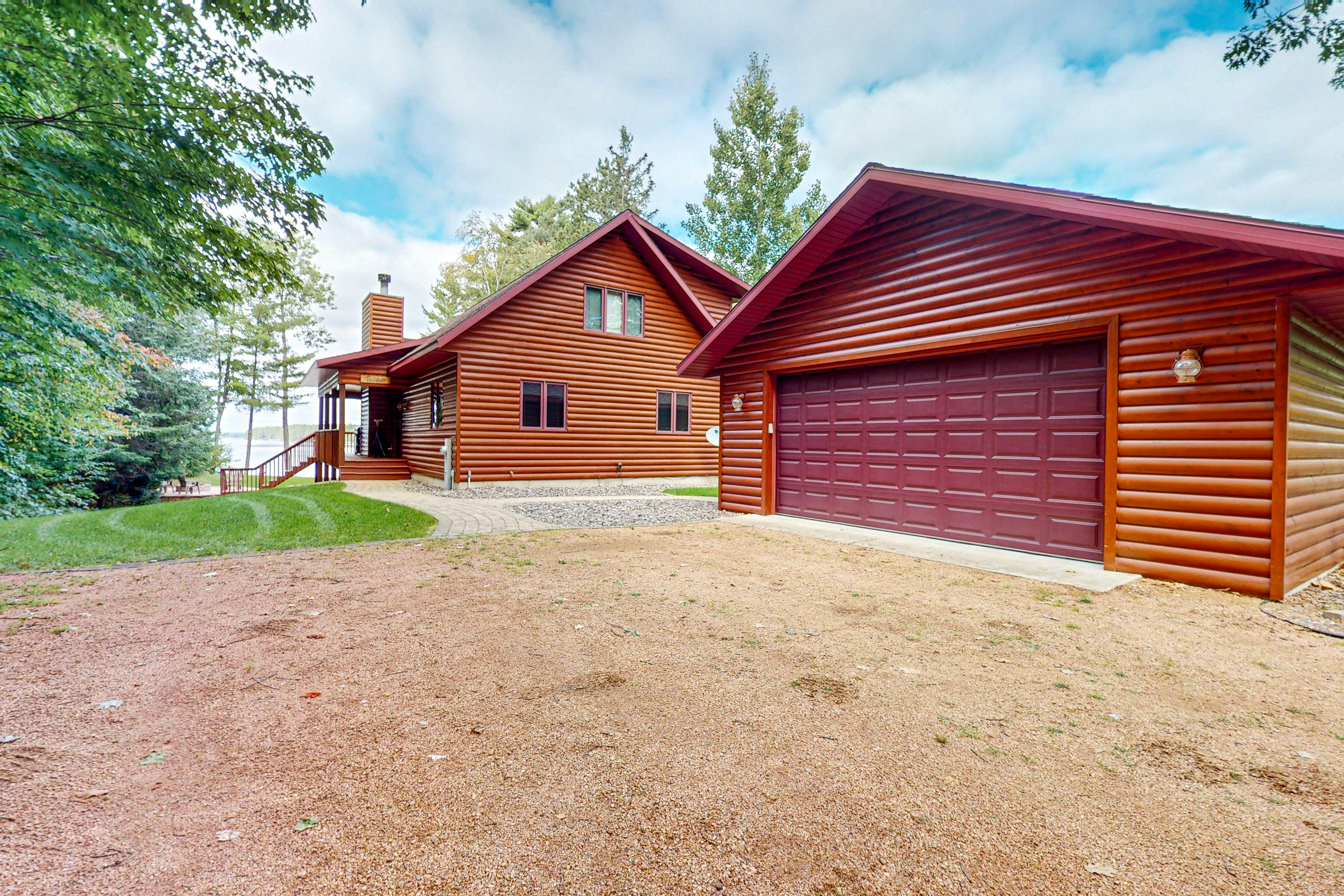 Fence Lake Getaway 4 BD Minocqua, WI Vacation Rental Vacasa