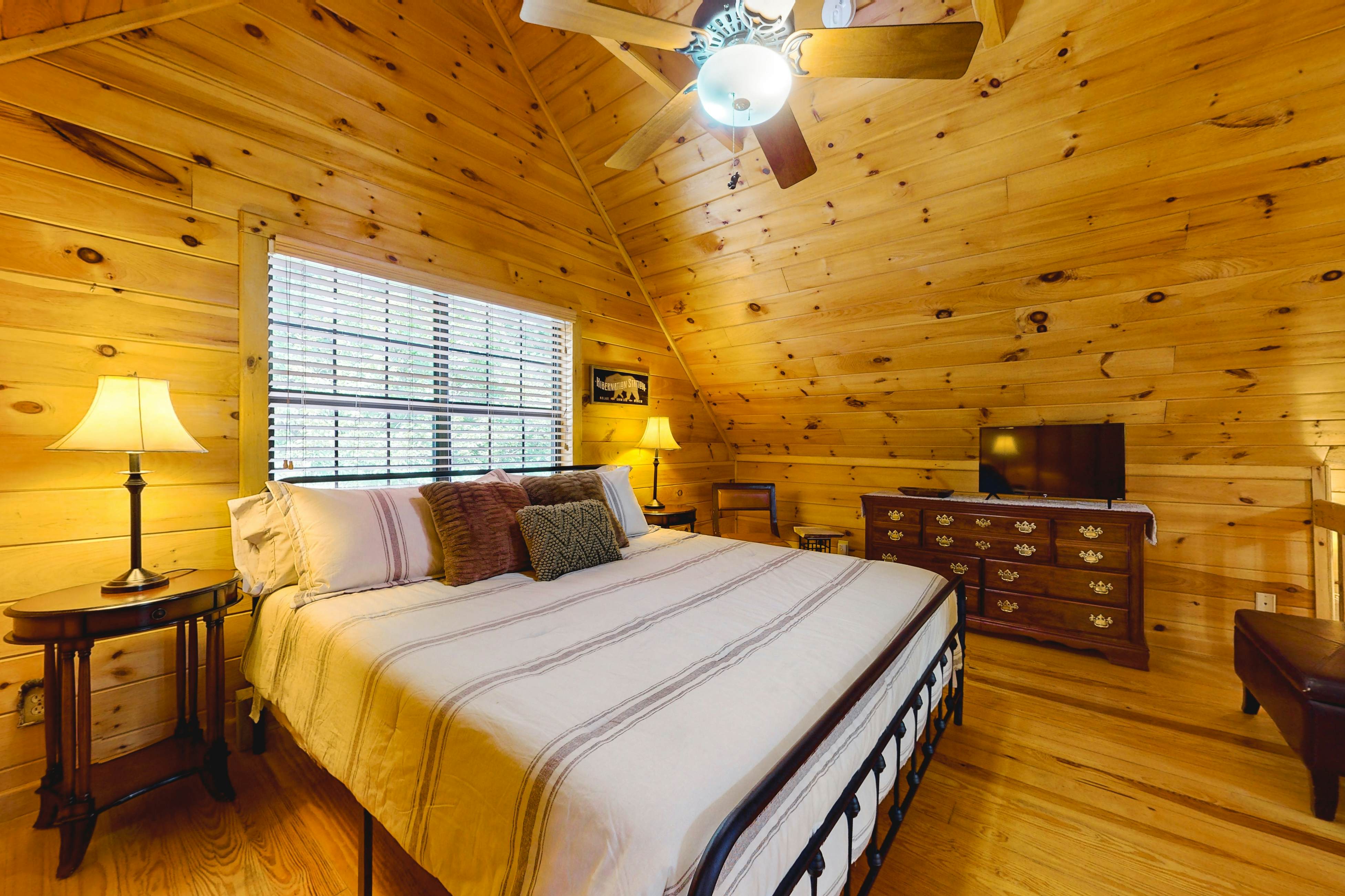 Sleepy Bear Hideaway