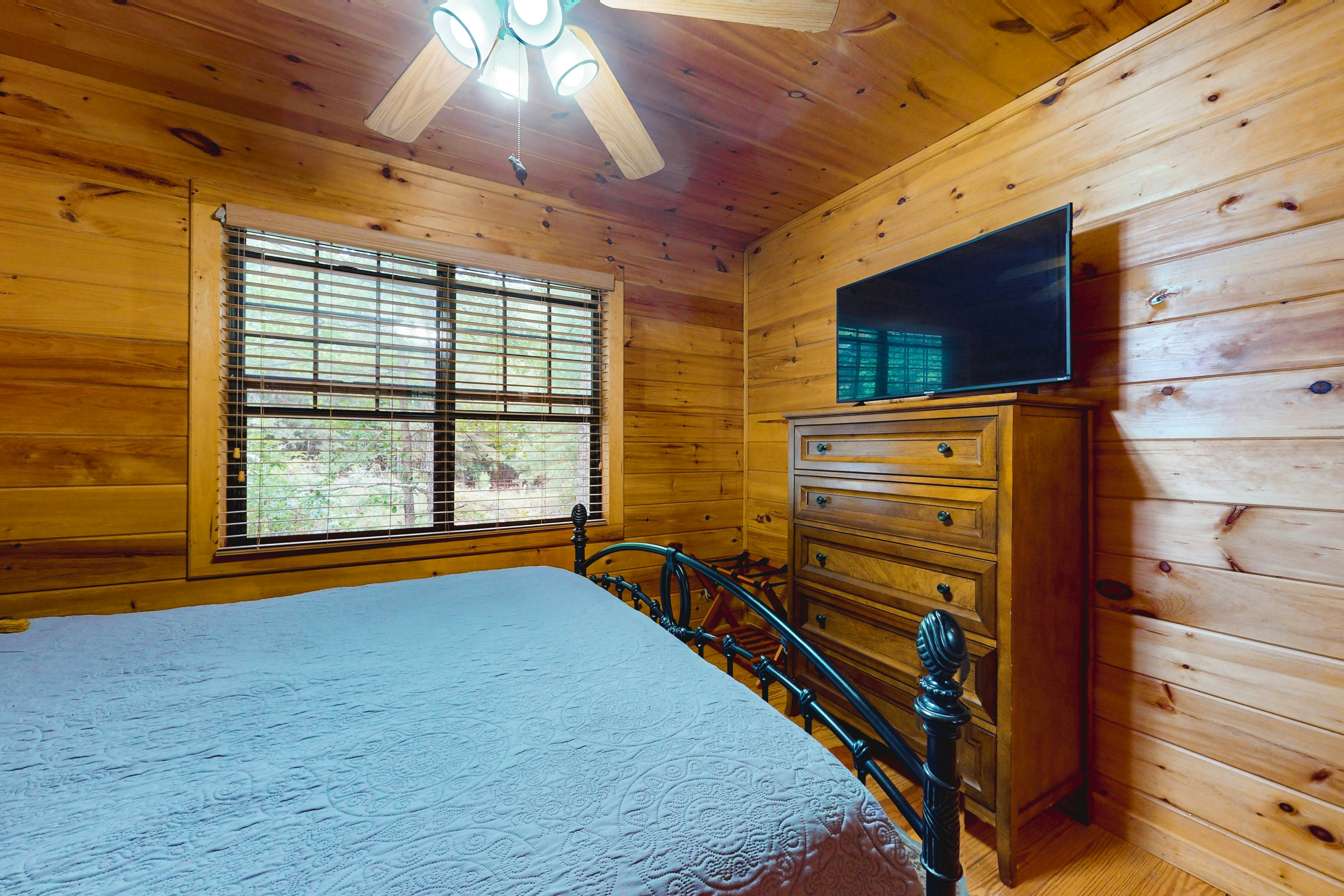 Sleepy Bear Hideaway