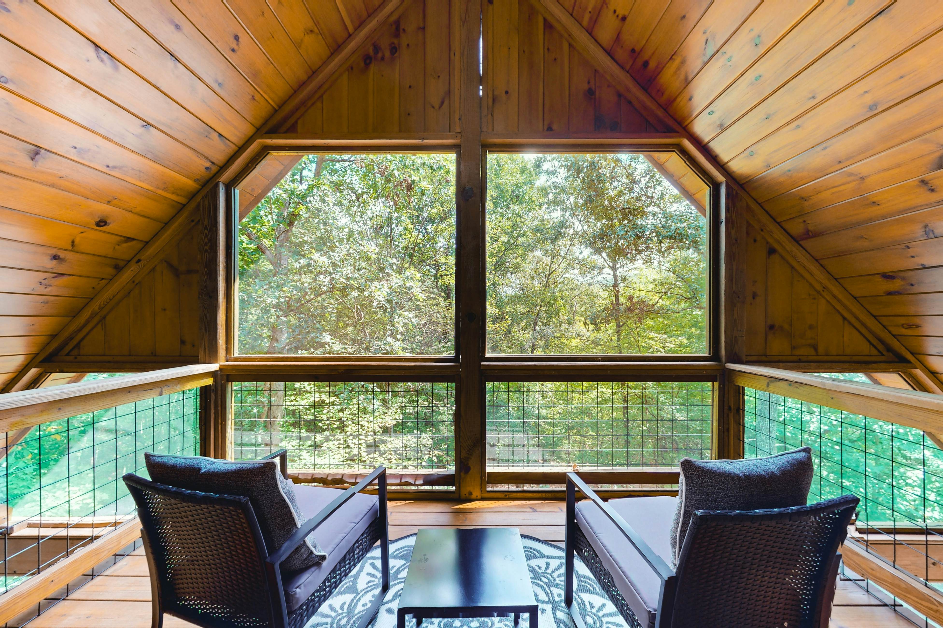 Sleepy Bear Hideaway