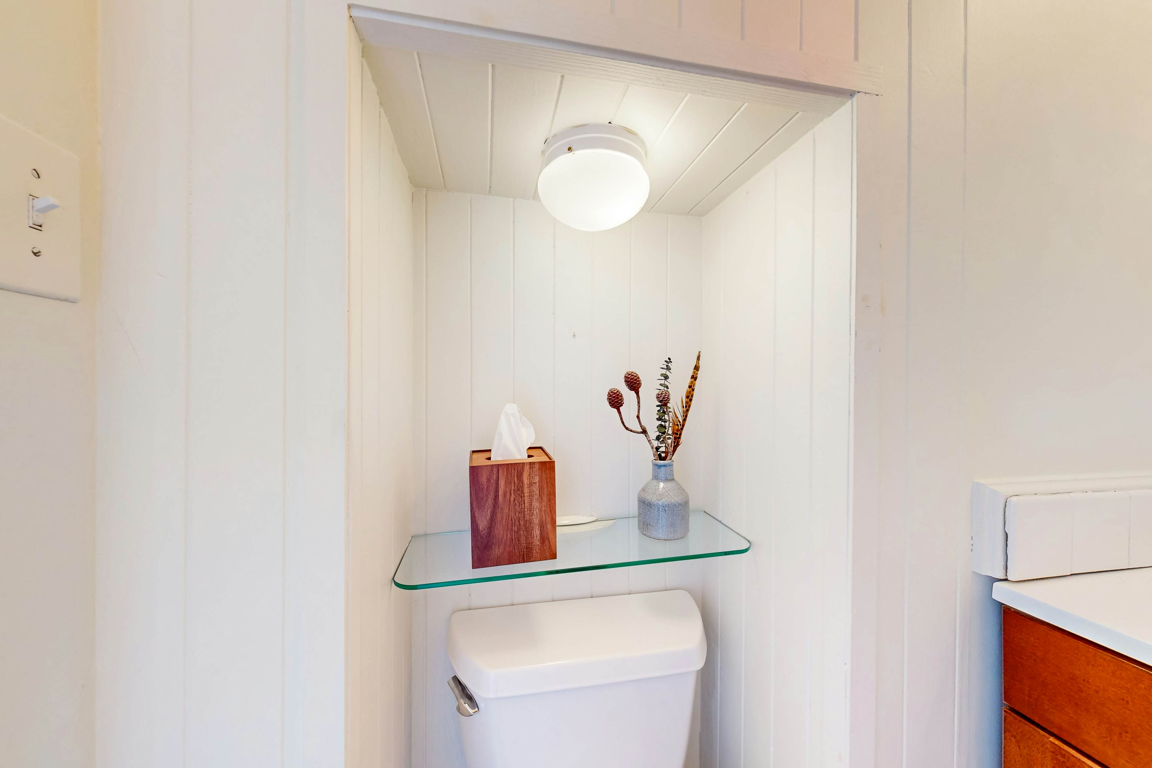 Cozy Riverview Cabin