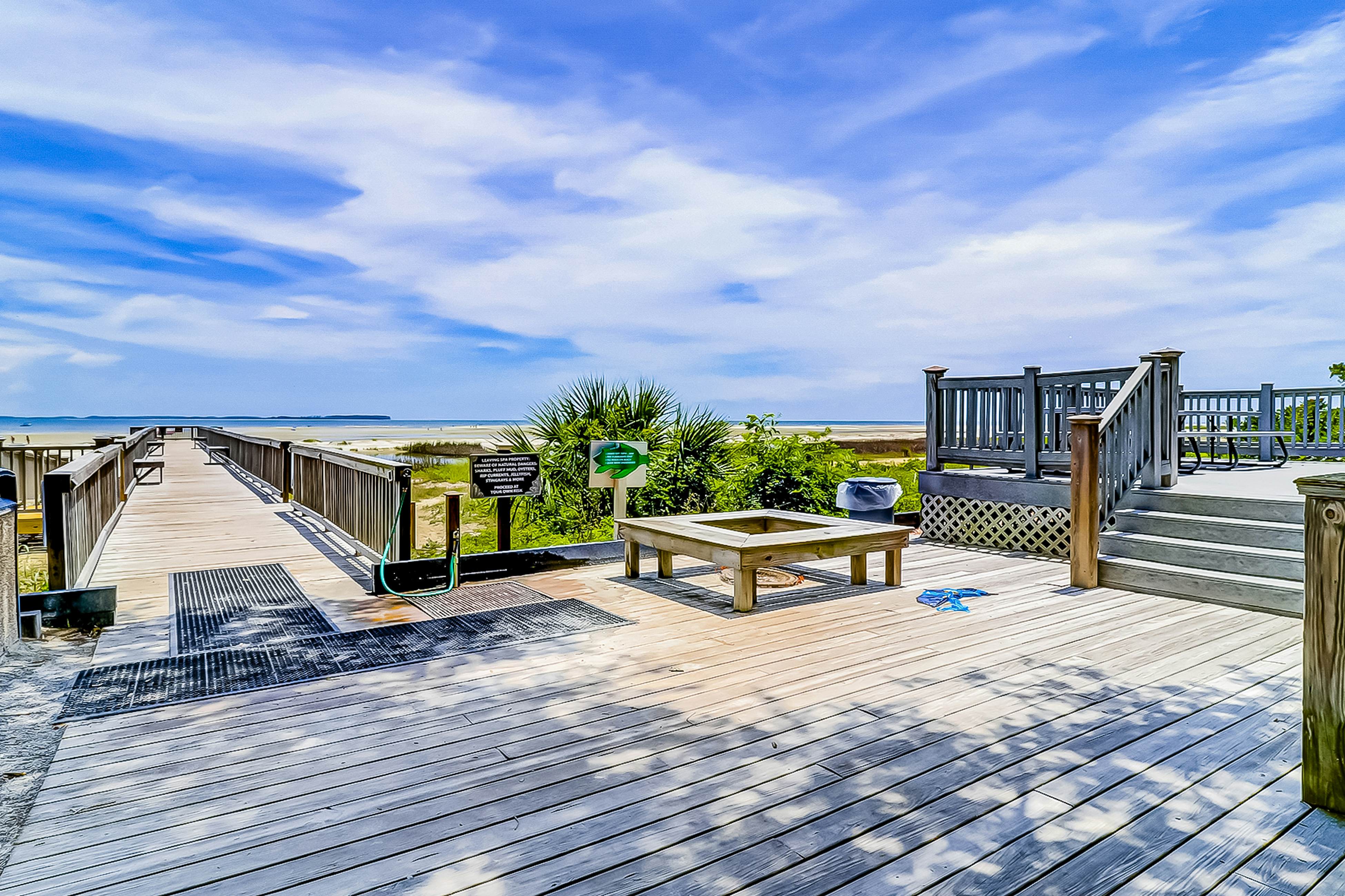 Spa on Port Royal Sound 3231