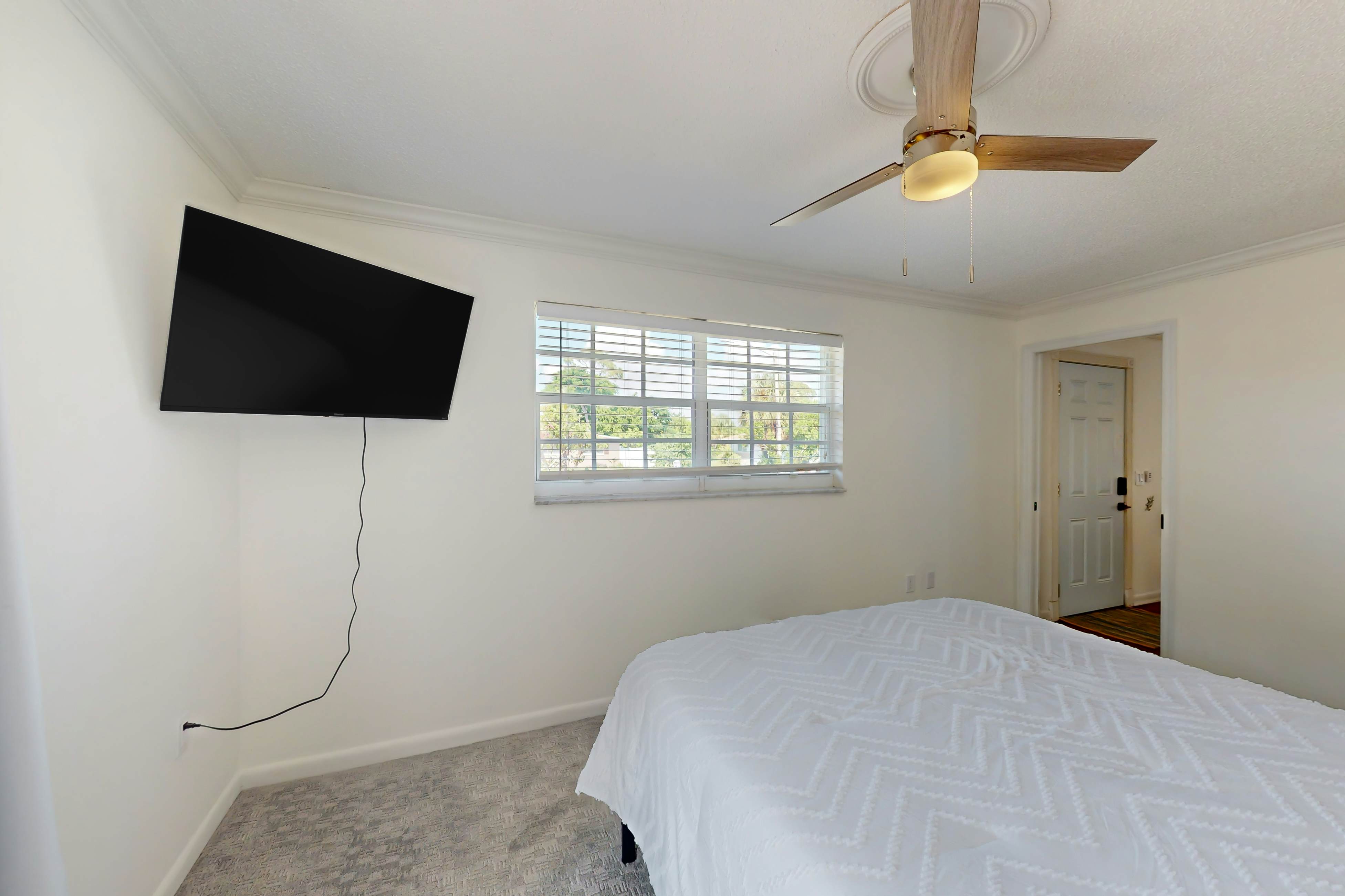 Lounging Palms Estate